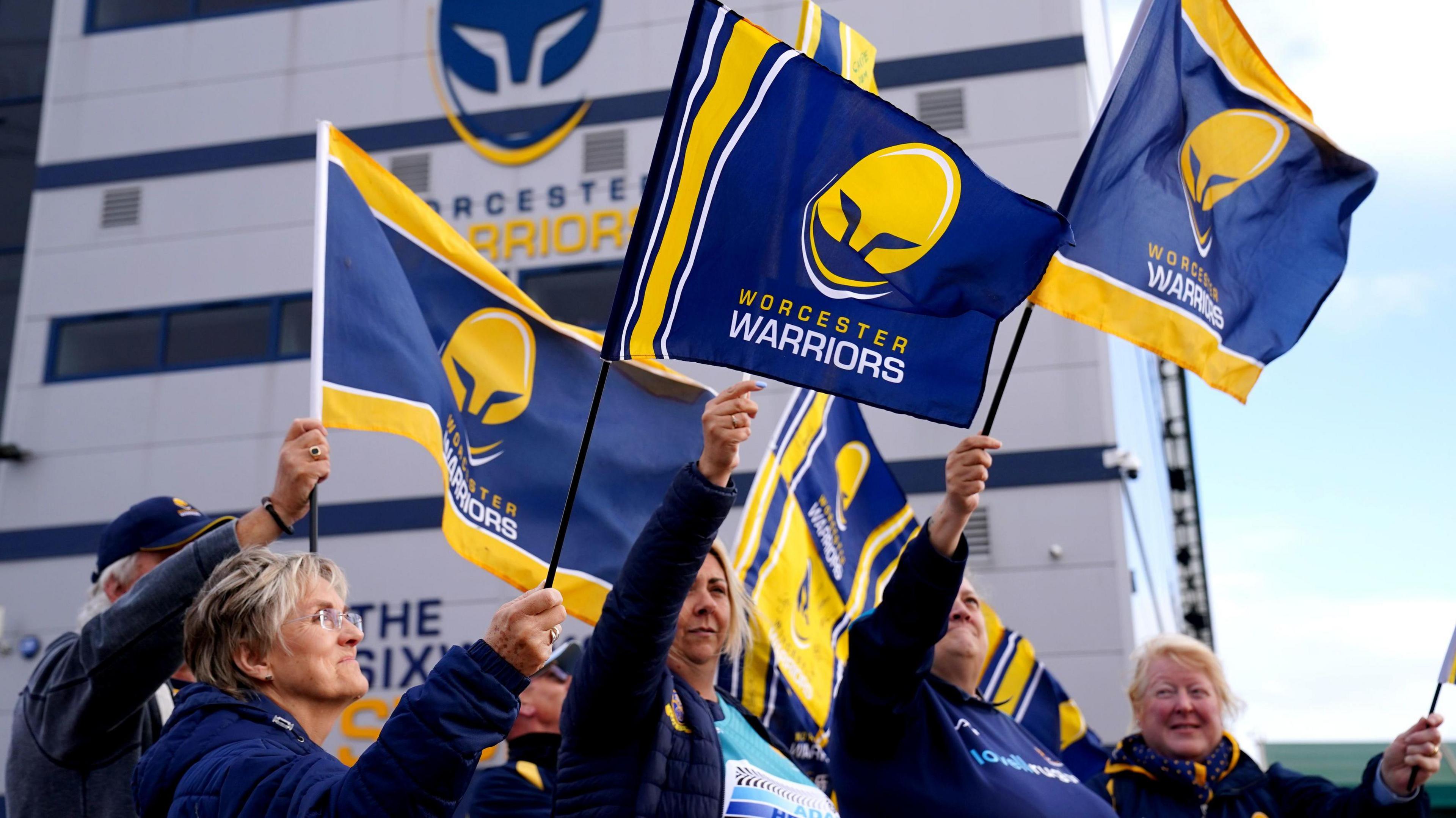 Worcester Warriors fans transportation flags extracurricular nan club's Sixways stadium