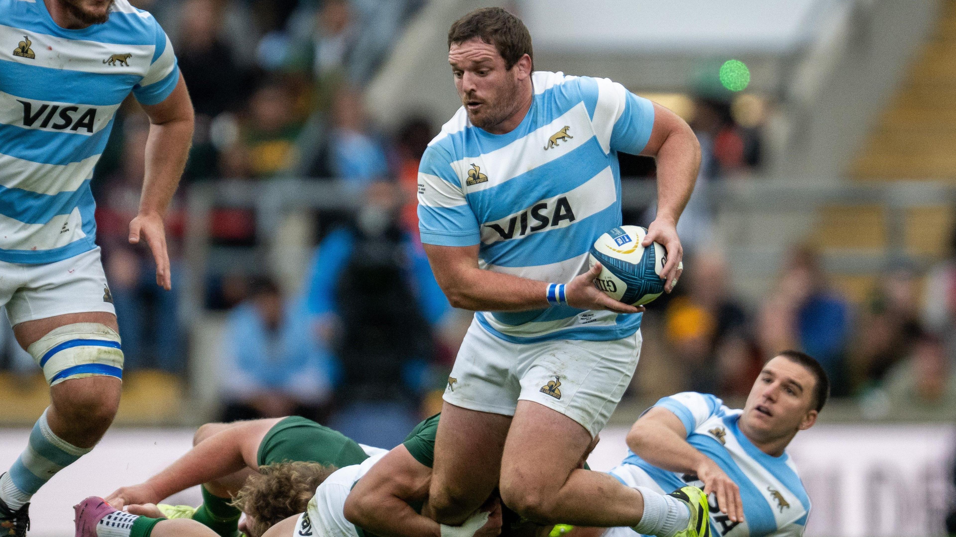 Argentina's Julian Montoya carries the ball against South Africa at Twickenham