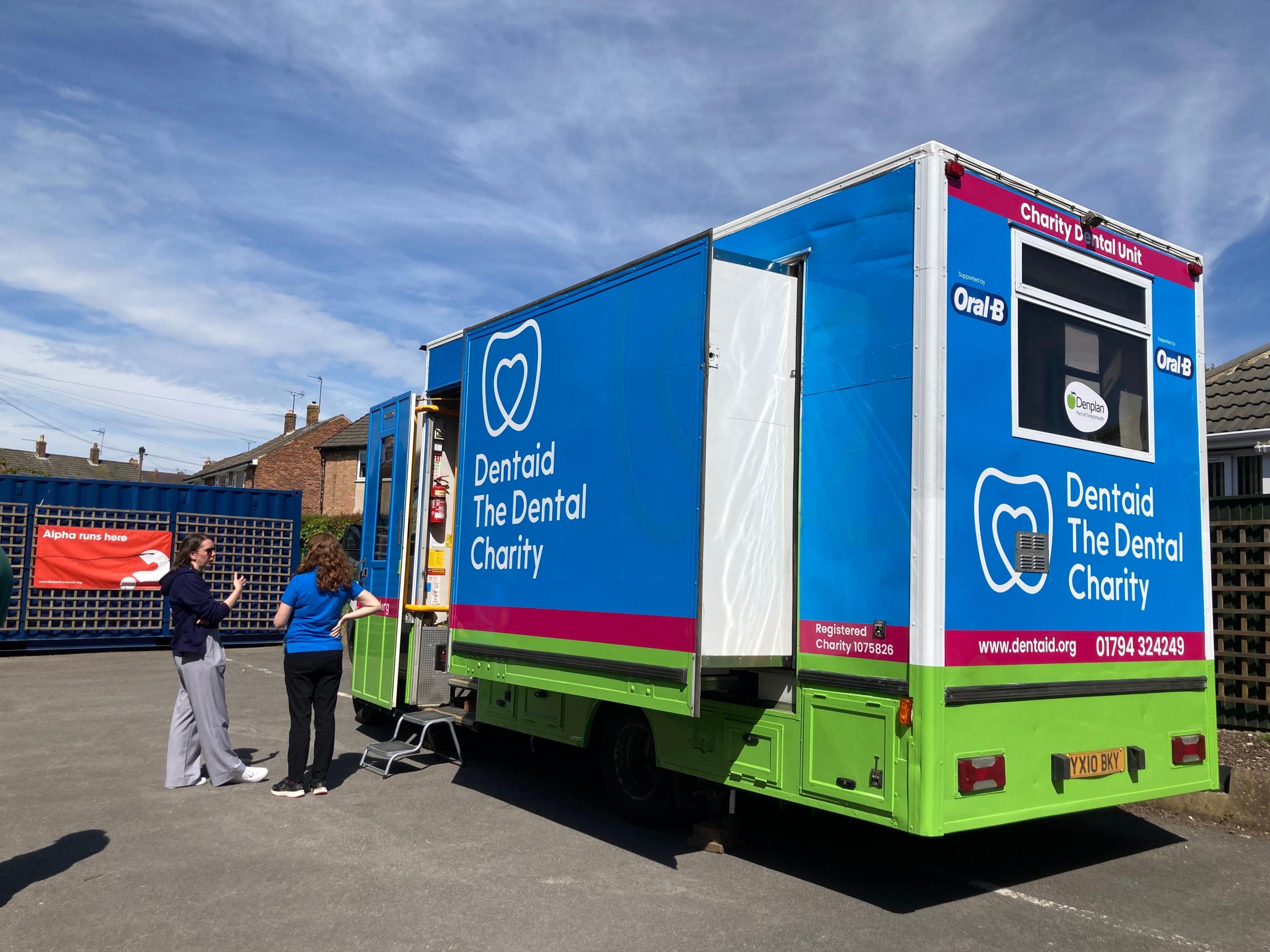 Dentaid mobile dentist unit