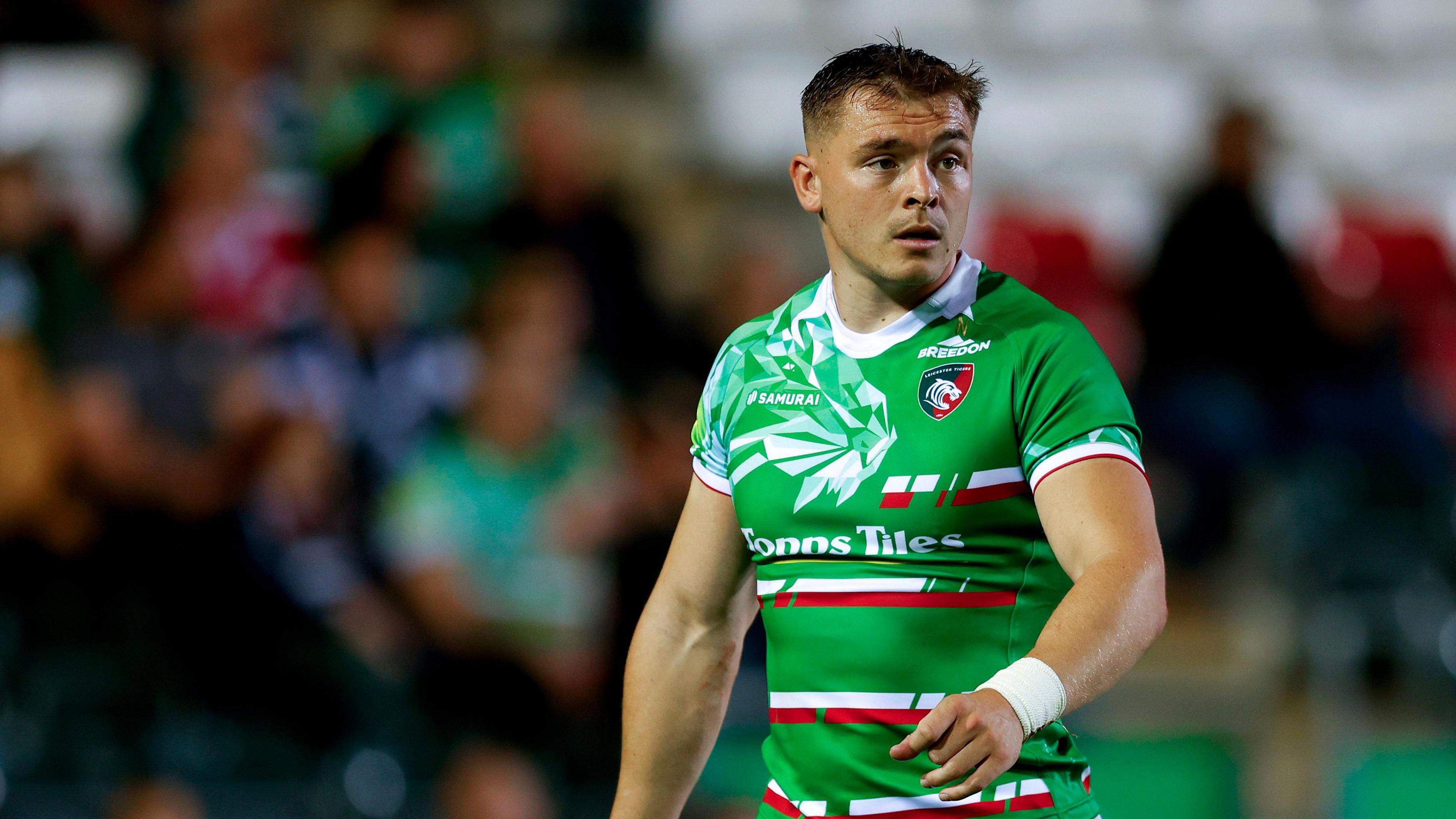 Harry Simmons in action for Leicester Tigers