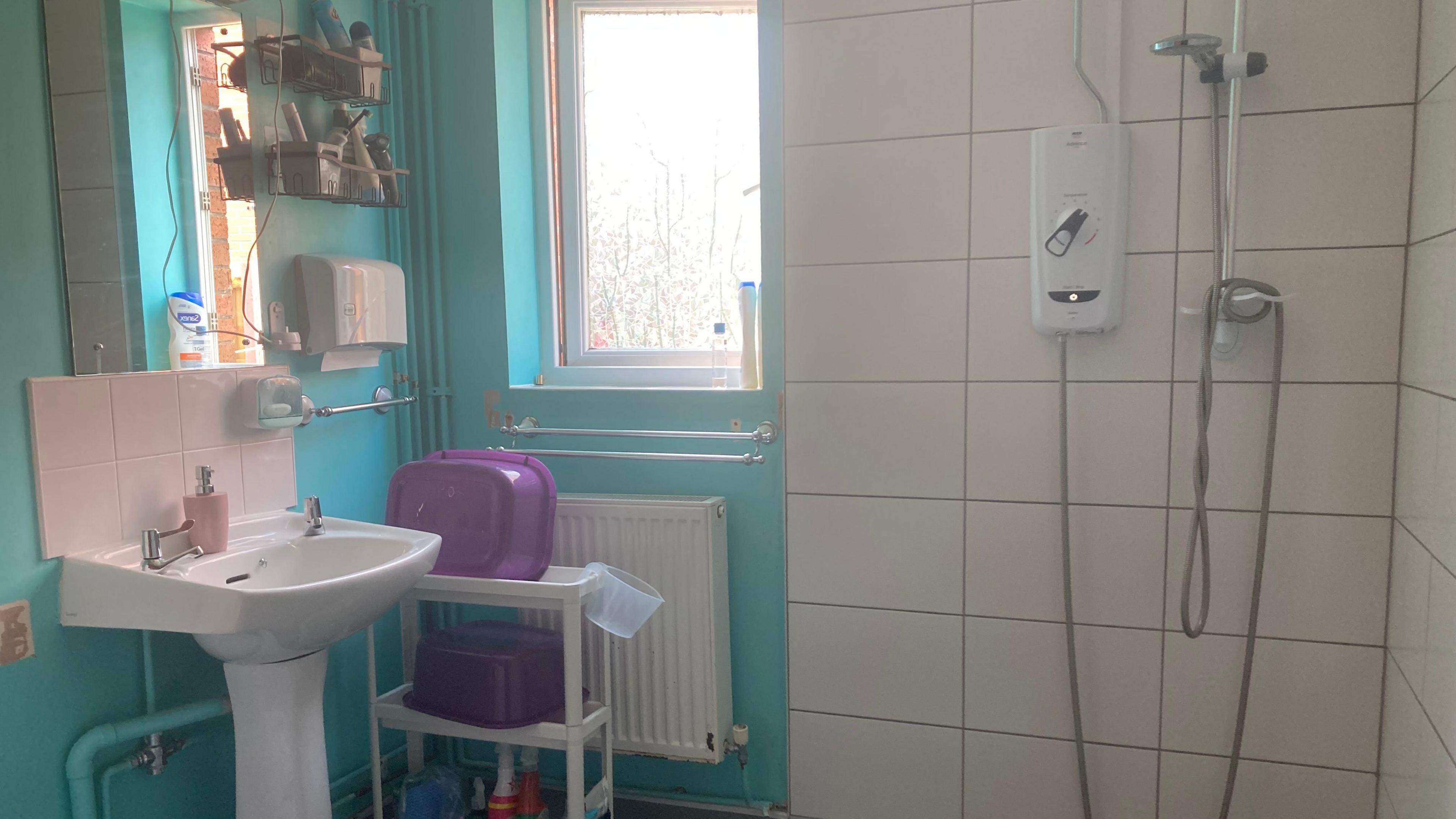 bathroom at Katherine Dutson's house