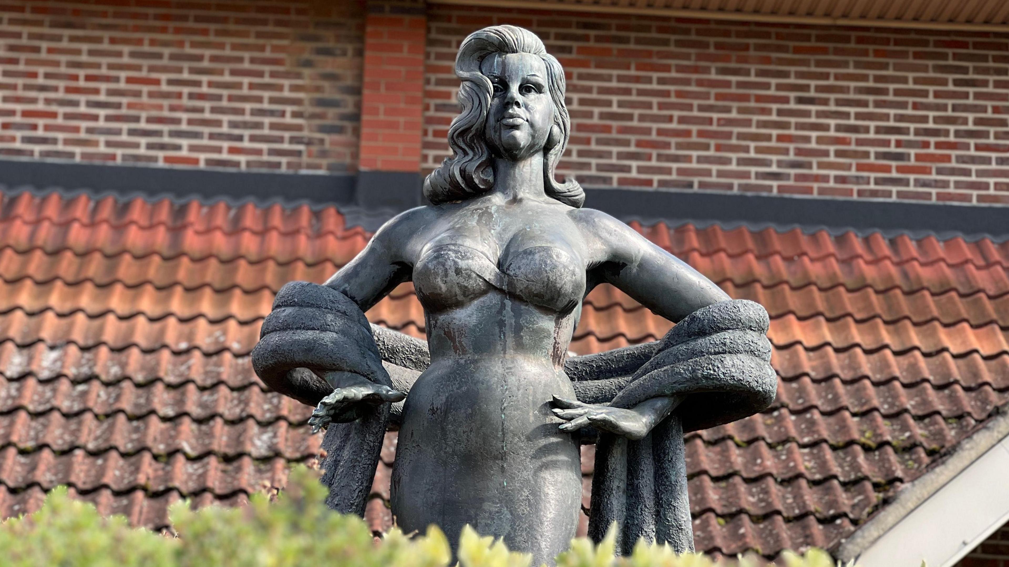 A statue of Diana Dors situated at Shaw Ridge Leisure Park