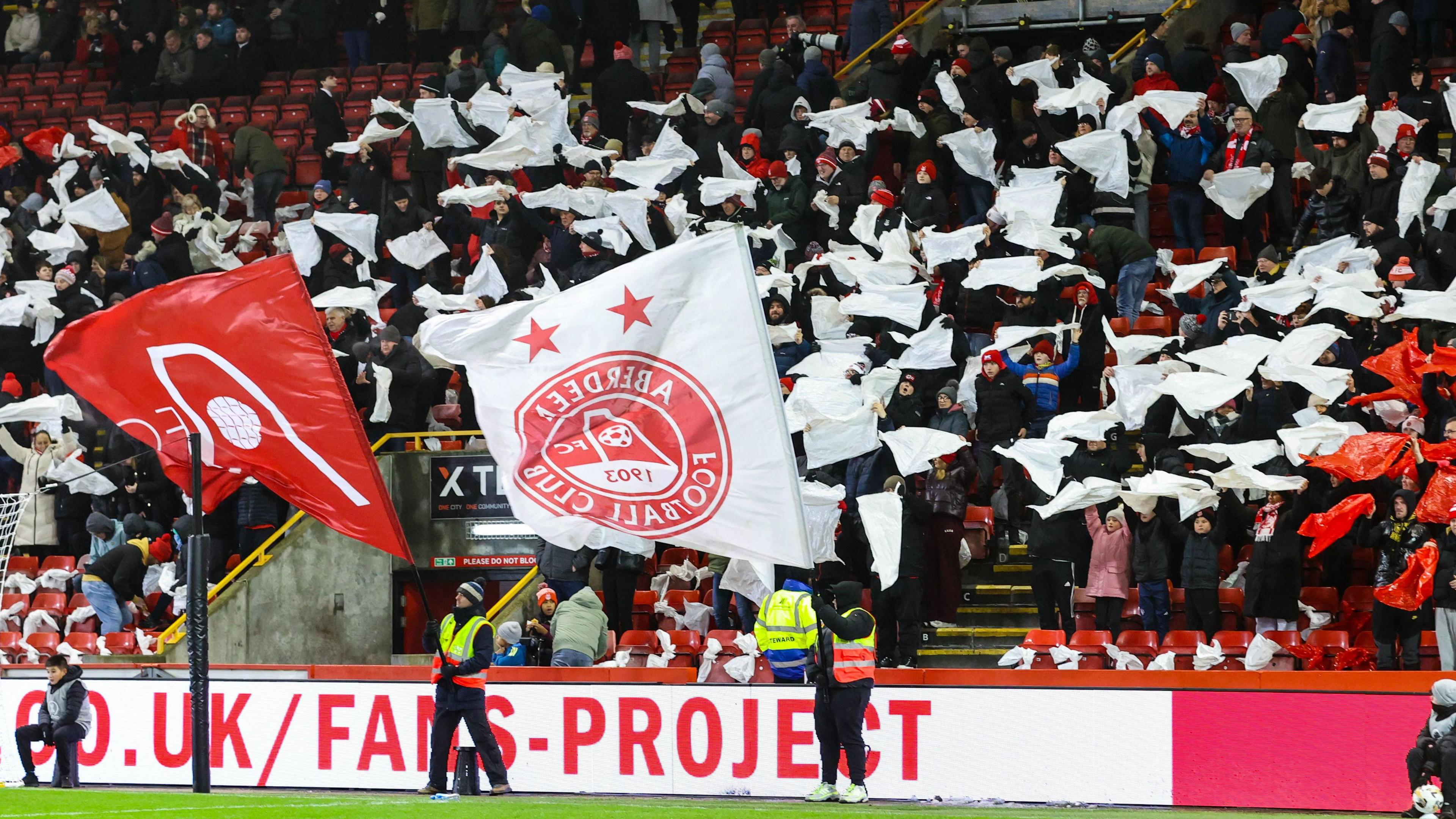Aberdeen fans at Pittodrie.