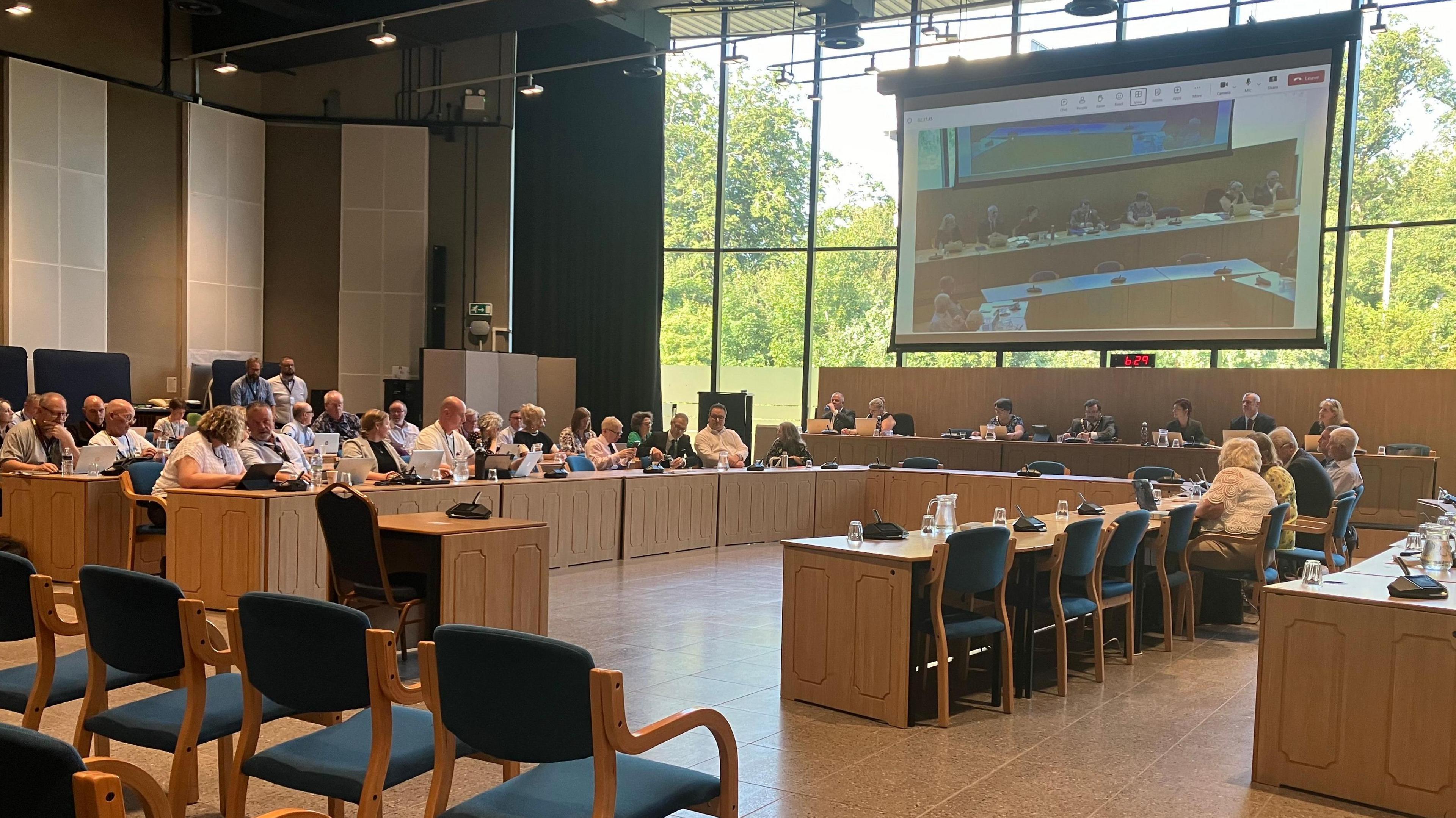 A picture of a room full of councillors at Central Bedfordshire Council headquarters in Chicksands.