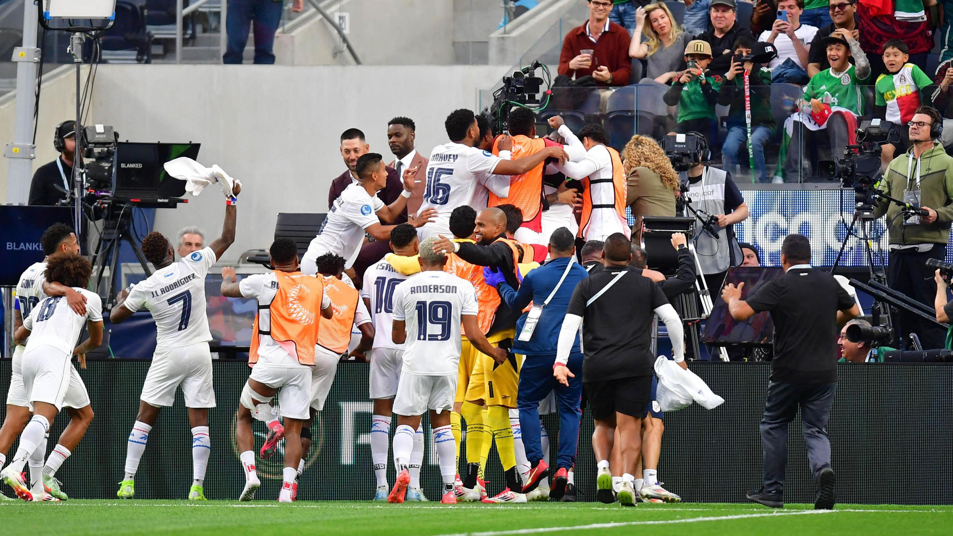 Panama players celebrate