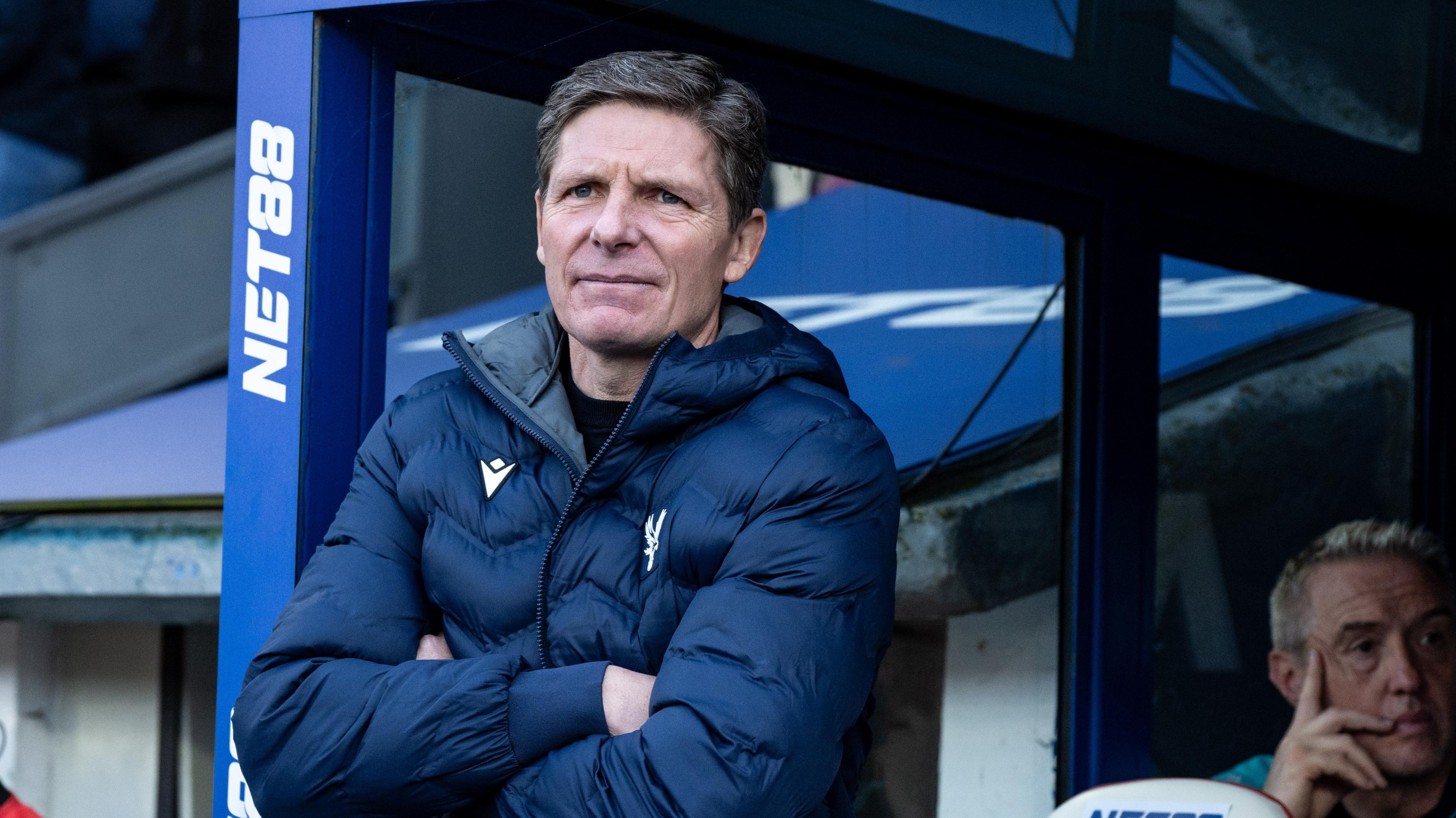 Oliver Glasner looks on from dugout