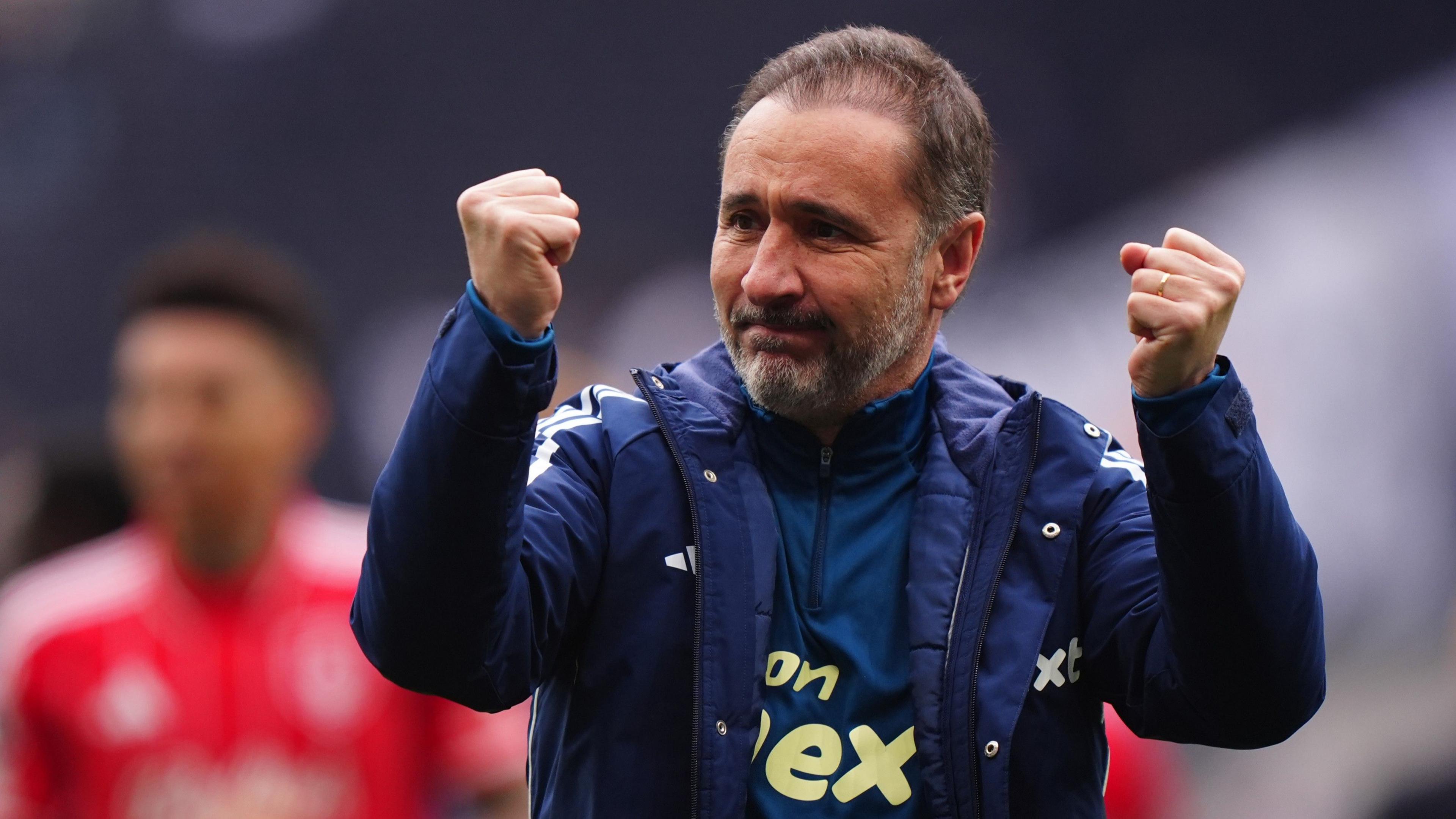 Vitor Pereira celebrates a Nottingham Forest victory