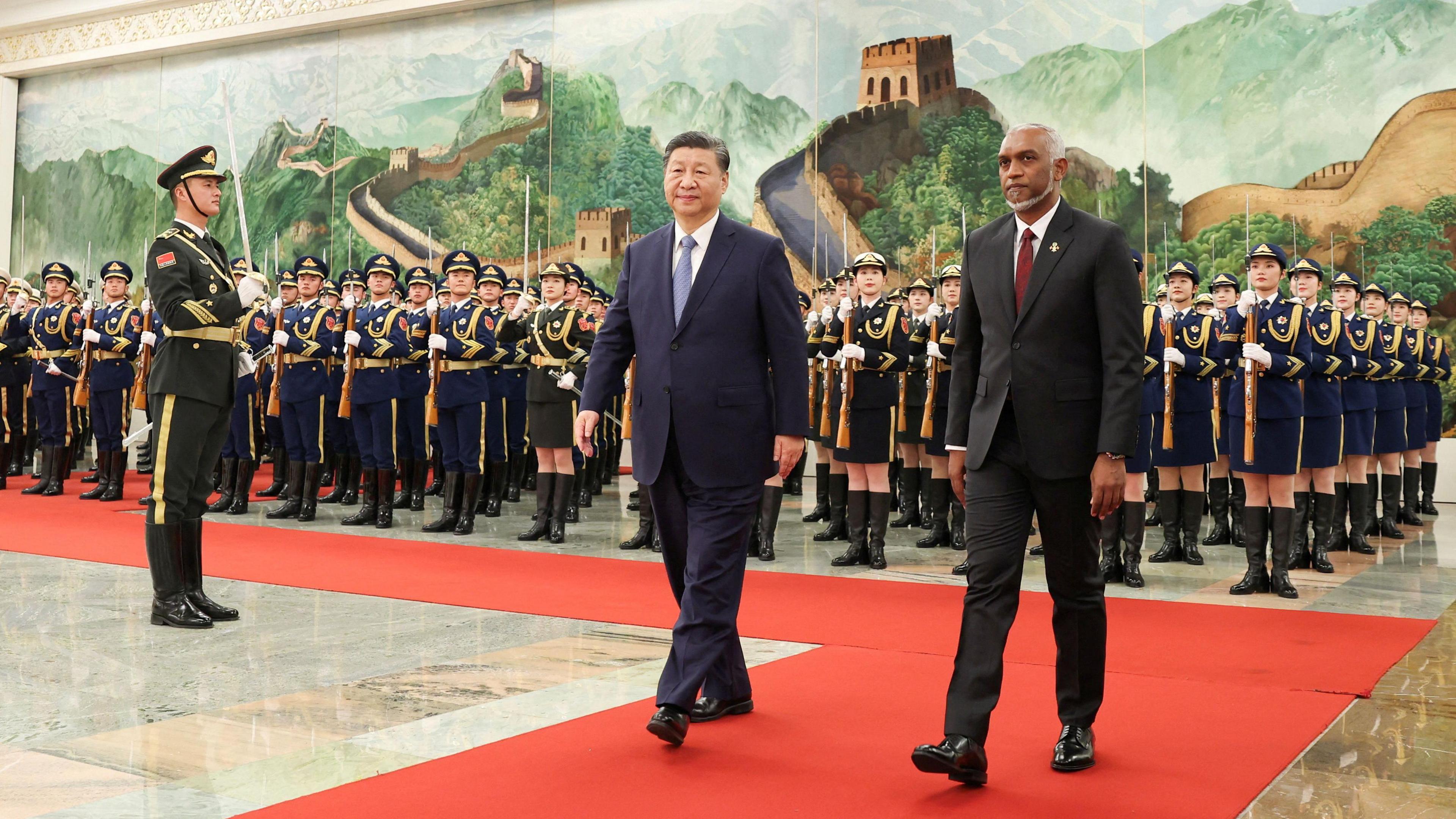 Chinese President Xi Jinping and Maldivian President Mohamed Muizzu attend a welcome ceremony at the Great Hall of the People in Beijing, China January 10, 2024