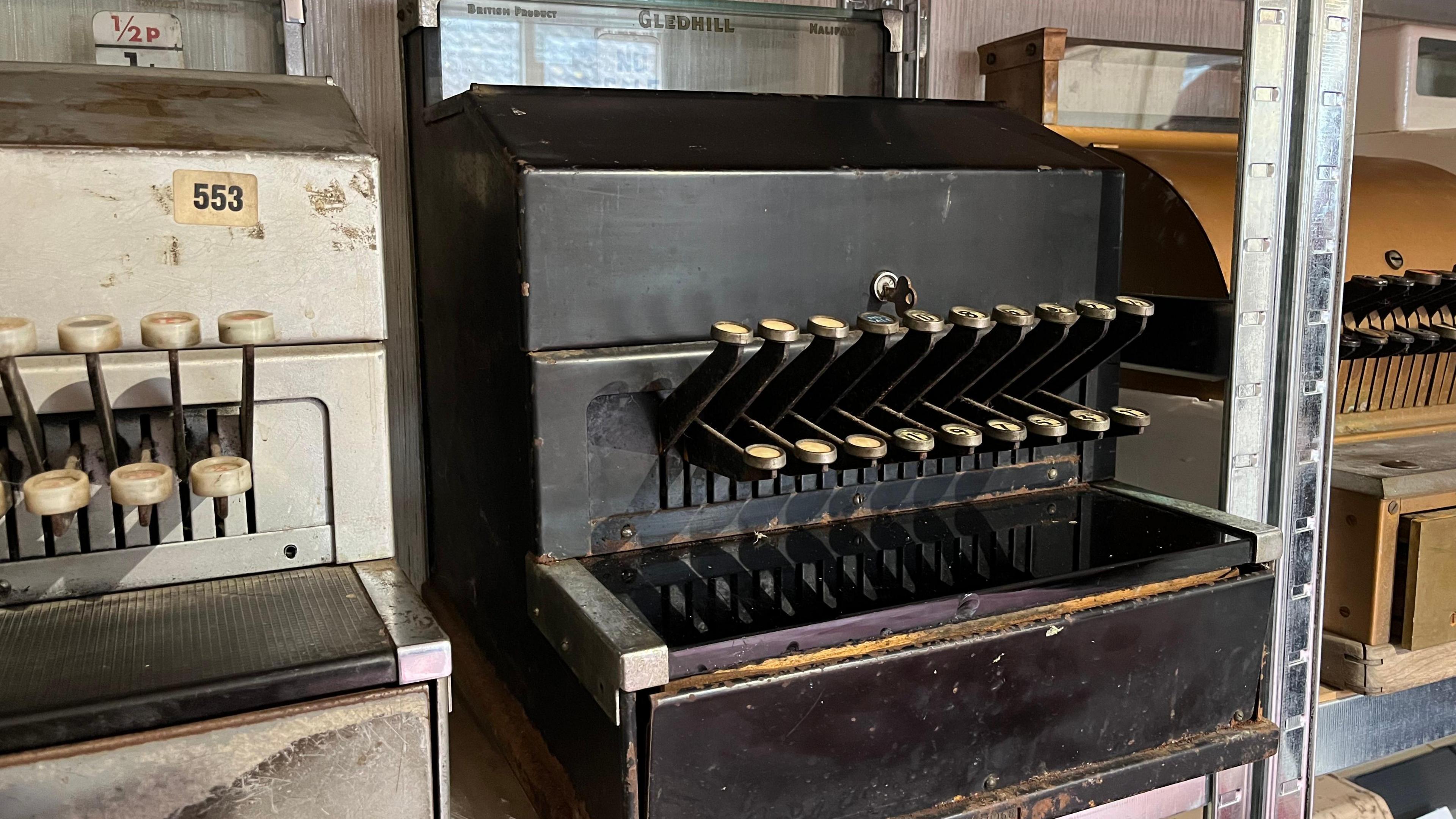 Three vintage tills, they are silver, black and brown