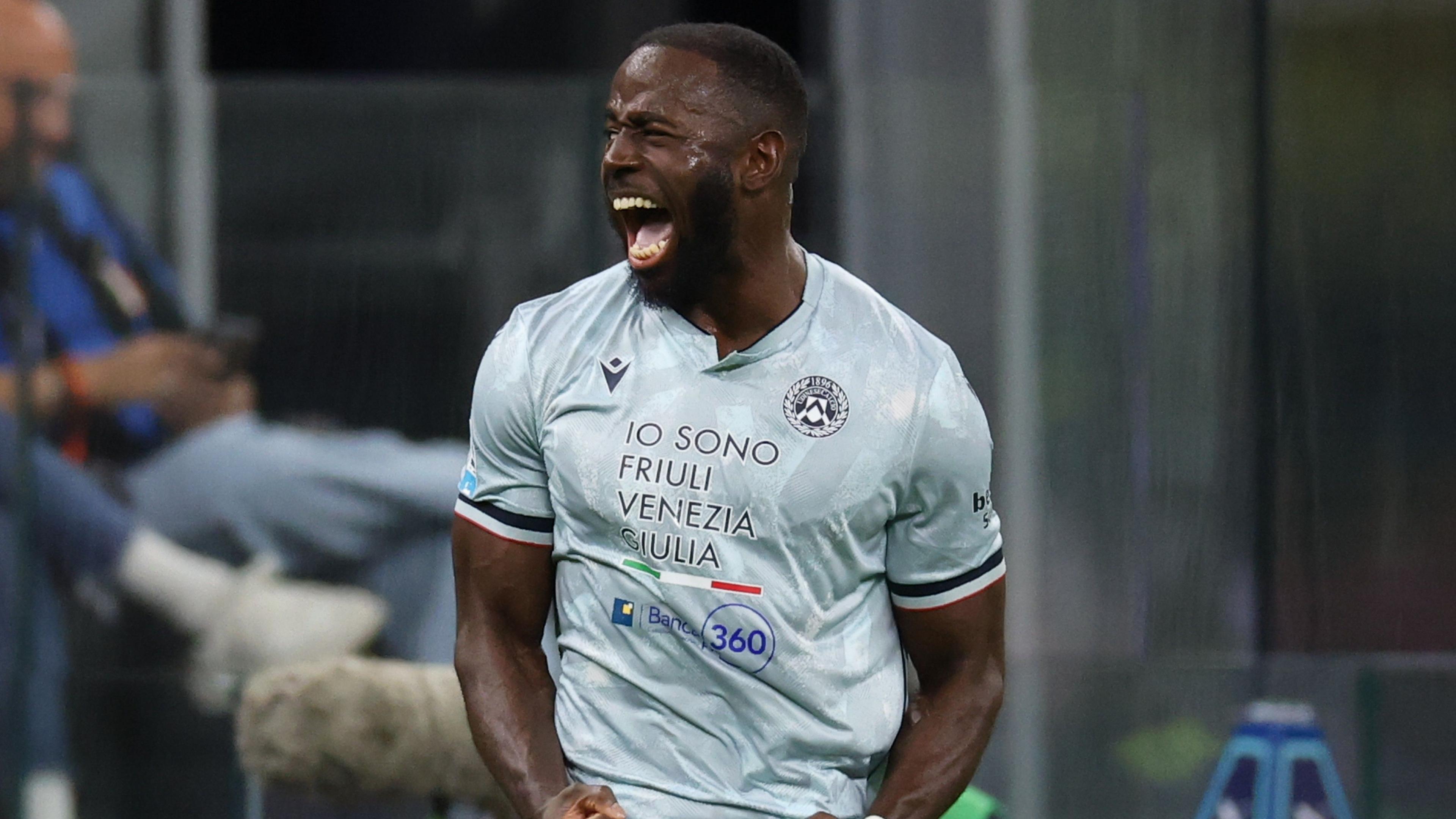 Keinan Davis celebrates after scoring for Udinese against Inter Milan