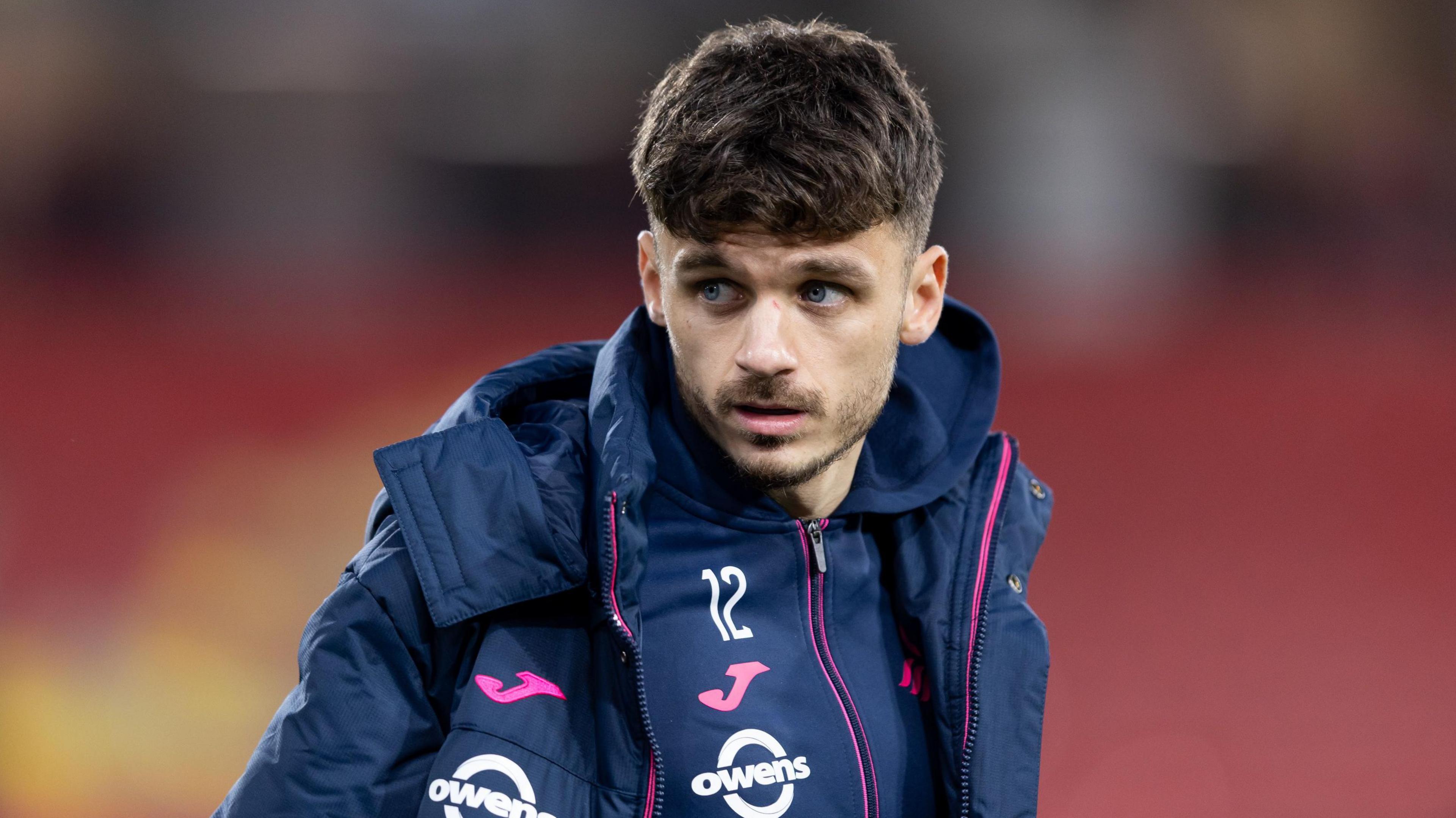 Swansea City: Jamie Paterson returns to Championship with Coventry - BBC  Sport