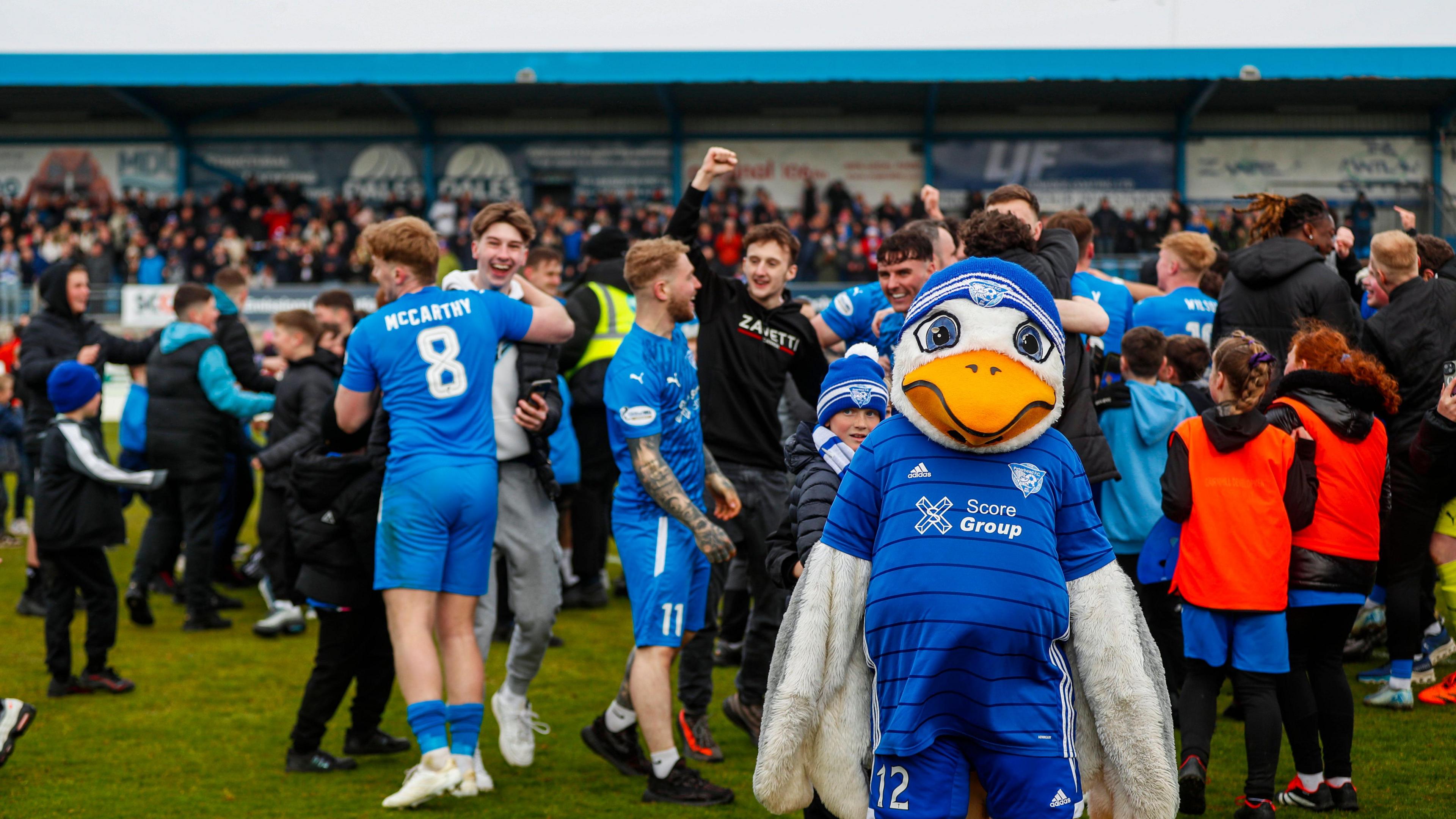 Peterhead fans celebrate