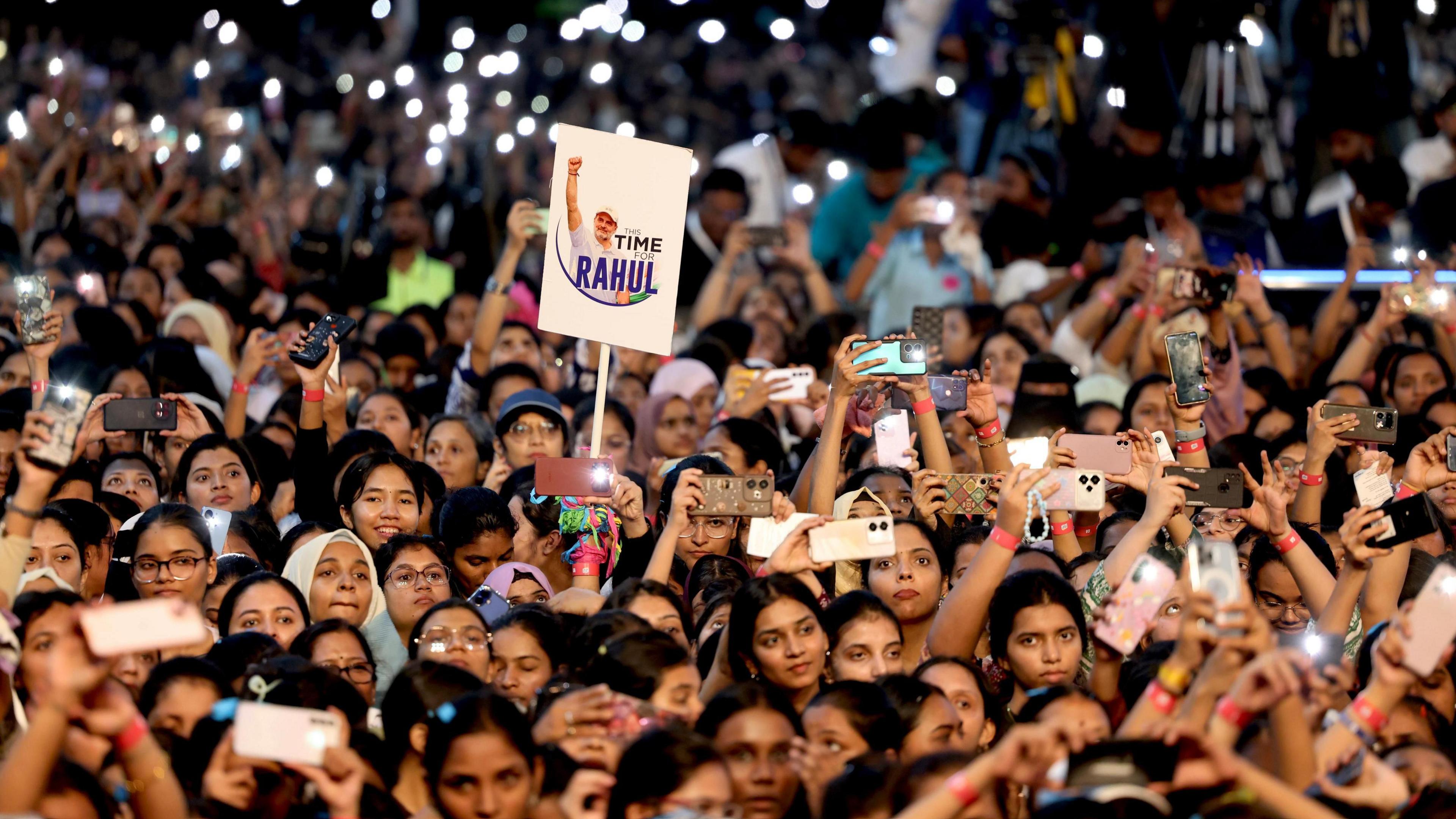 Students at Rahul Gandhi's Pune event for students 