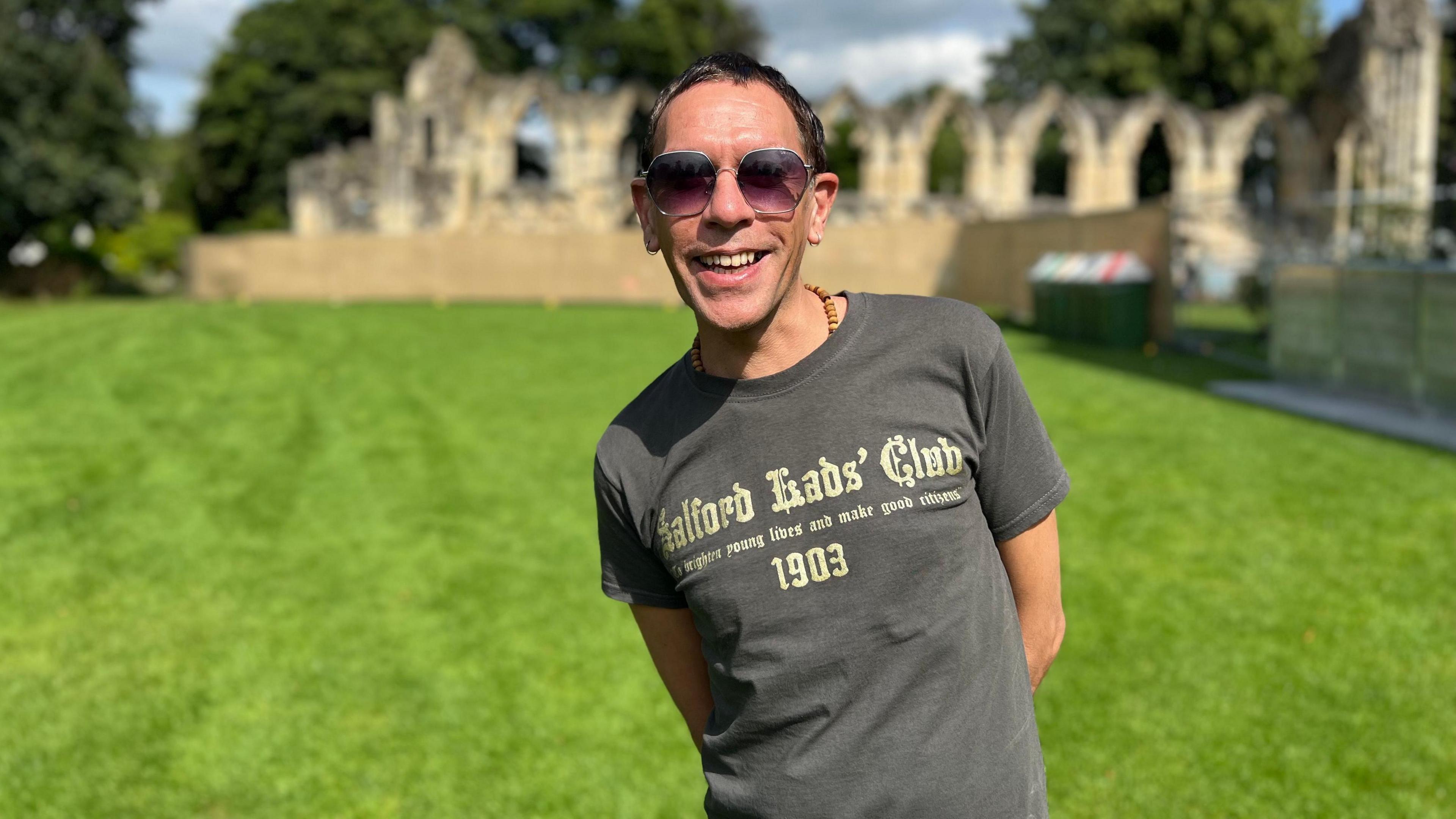 Lead singer of shed seven Rick Witter in York's Museum Gardens