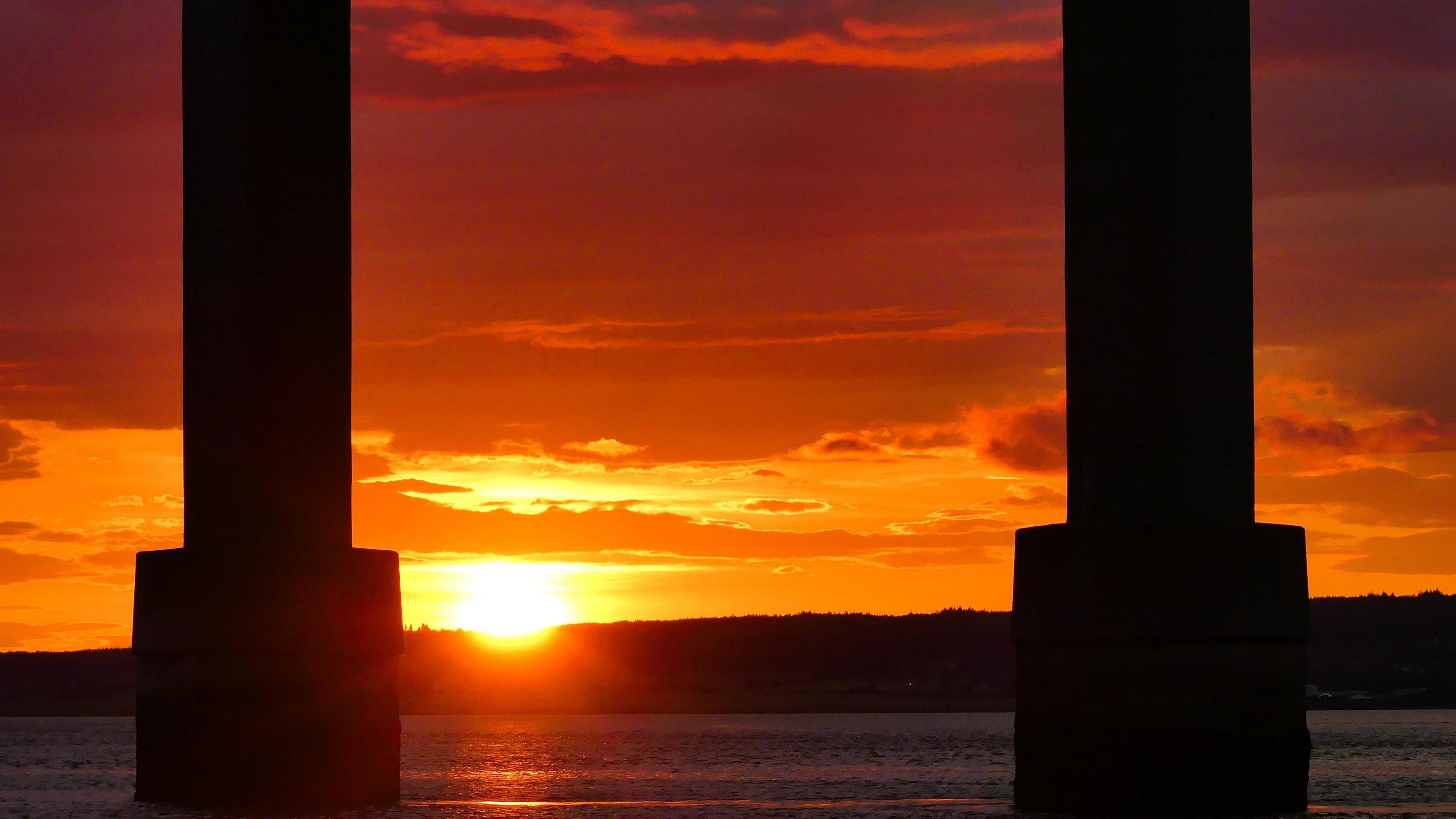 Sunrise at Kessock Bridge