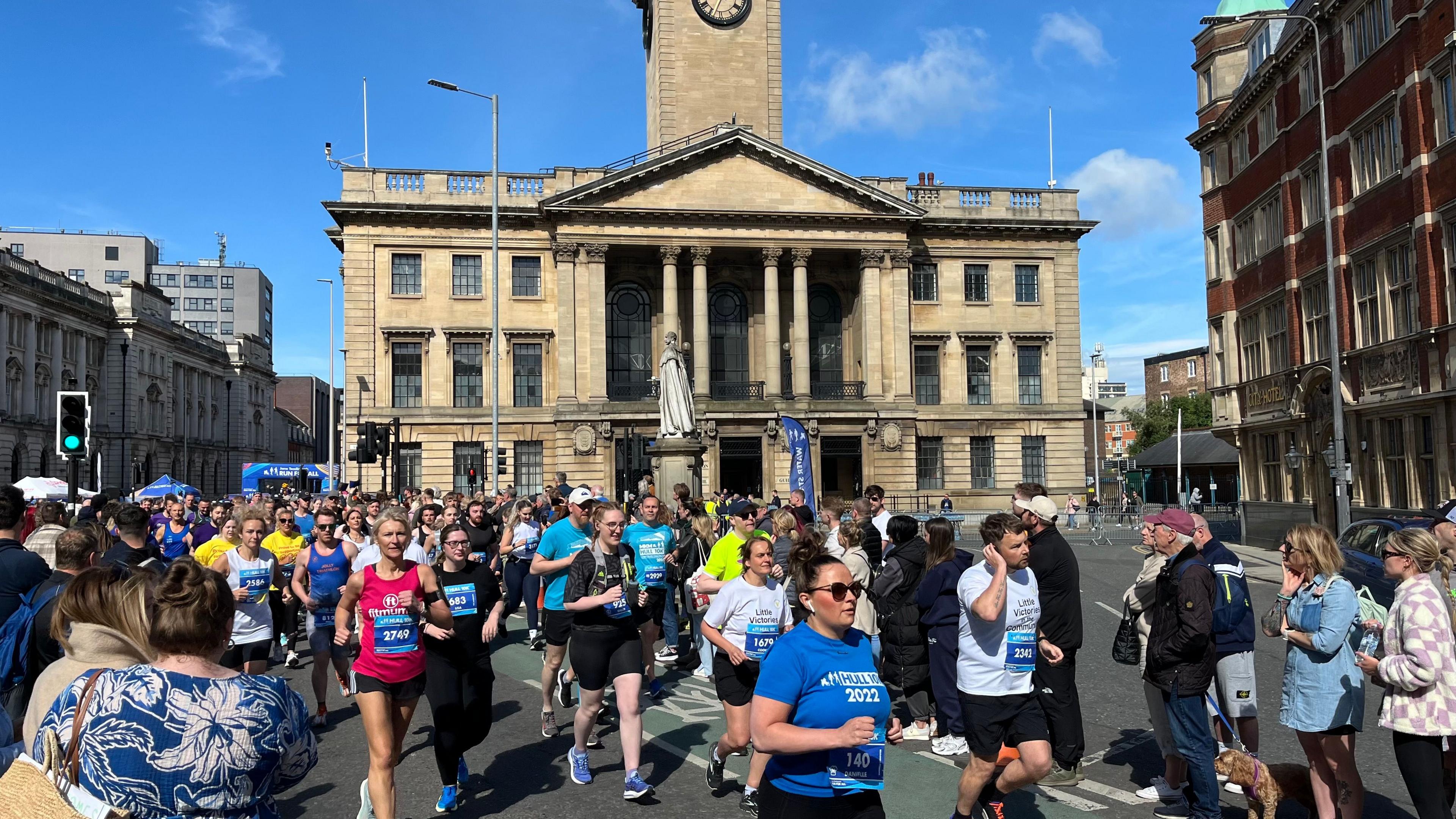 Runners at Hull 10k