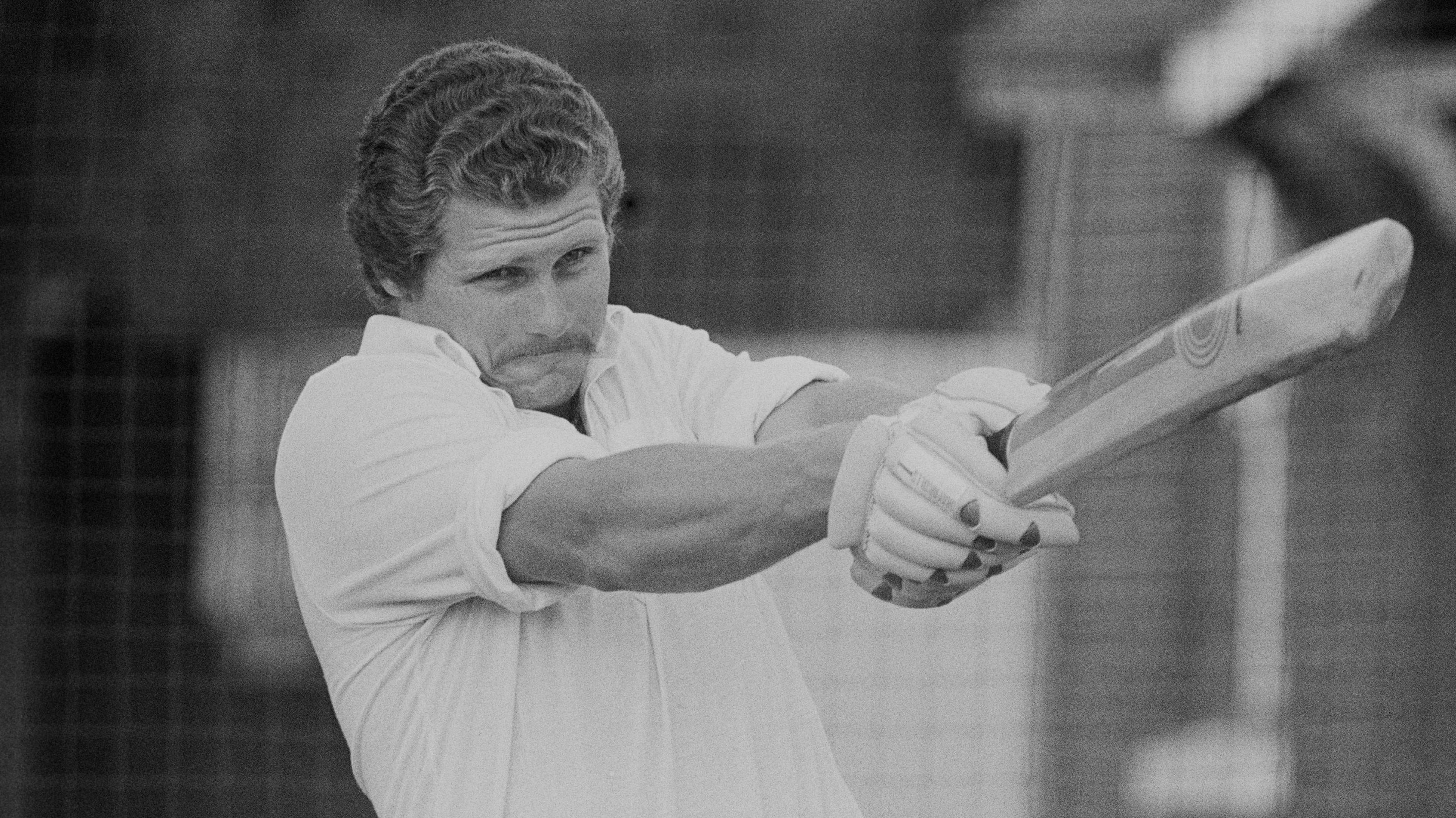 Robin Smith playing for Hampshire in 1983