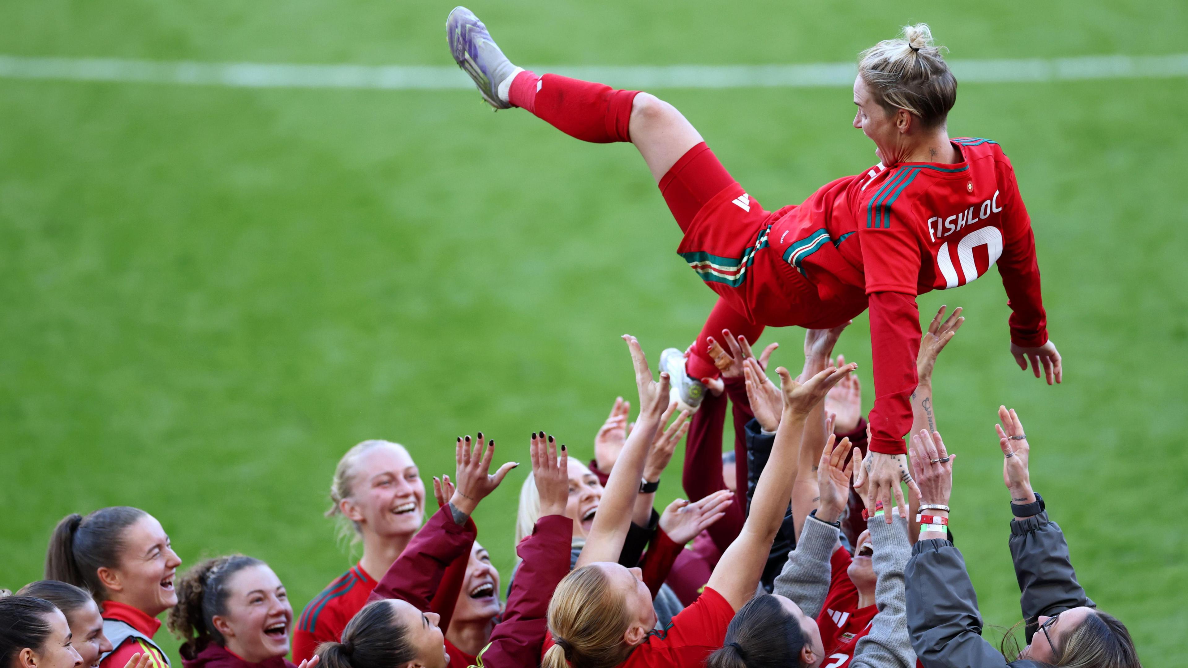 gêm olaf Jess Fishlock