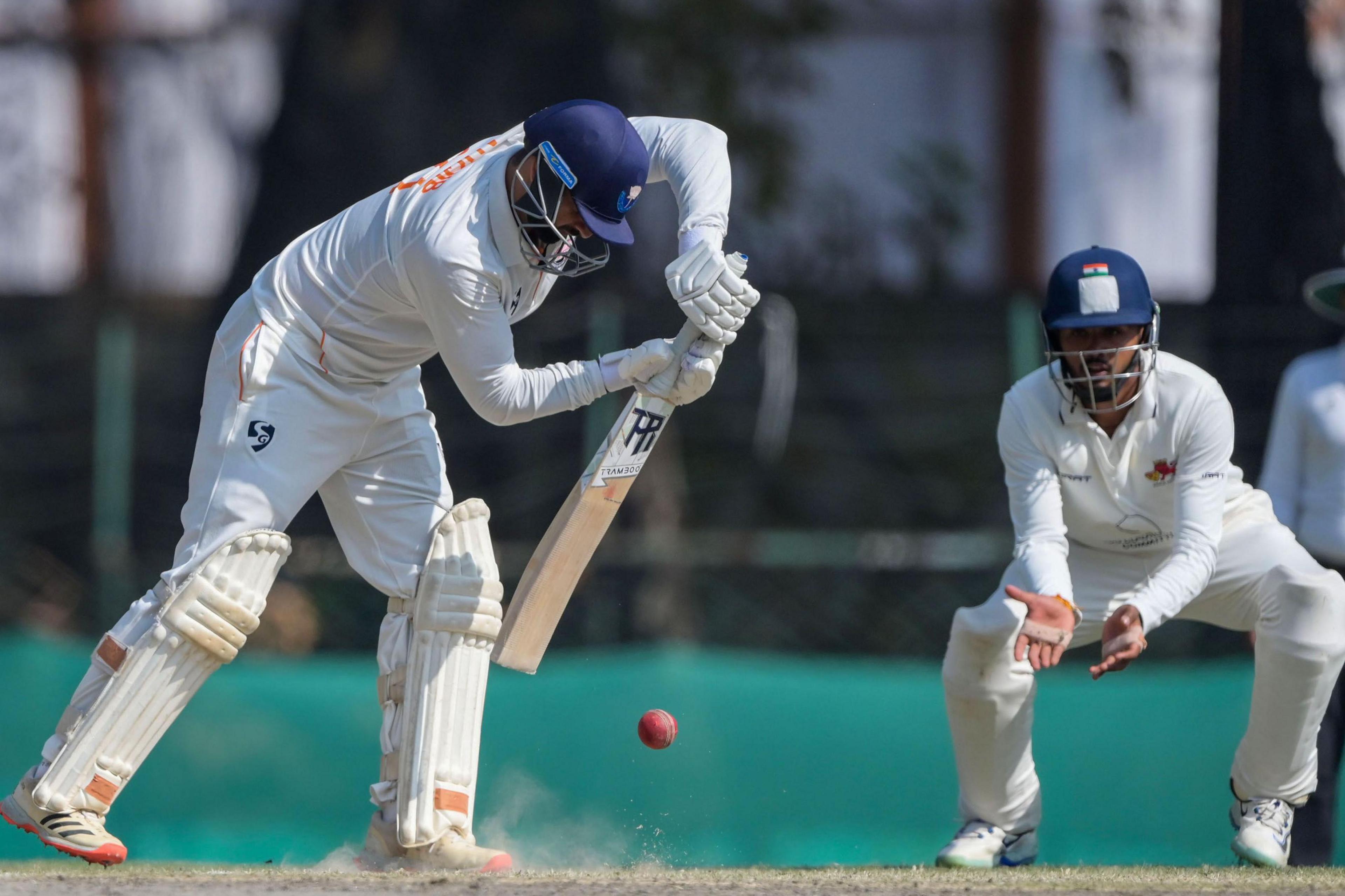 Auqib Nabi batting