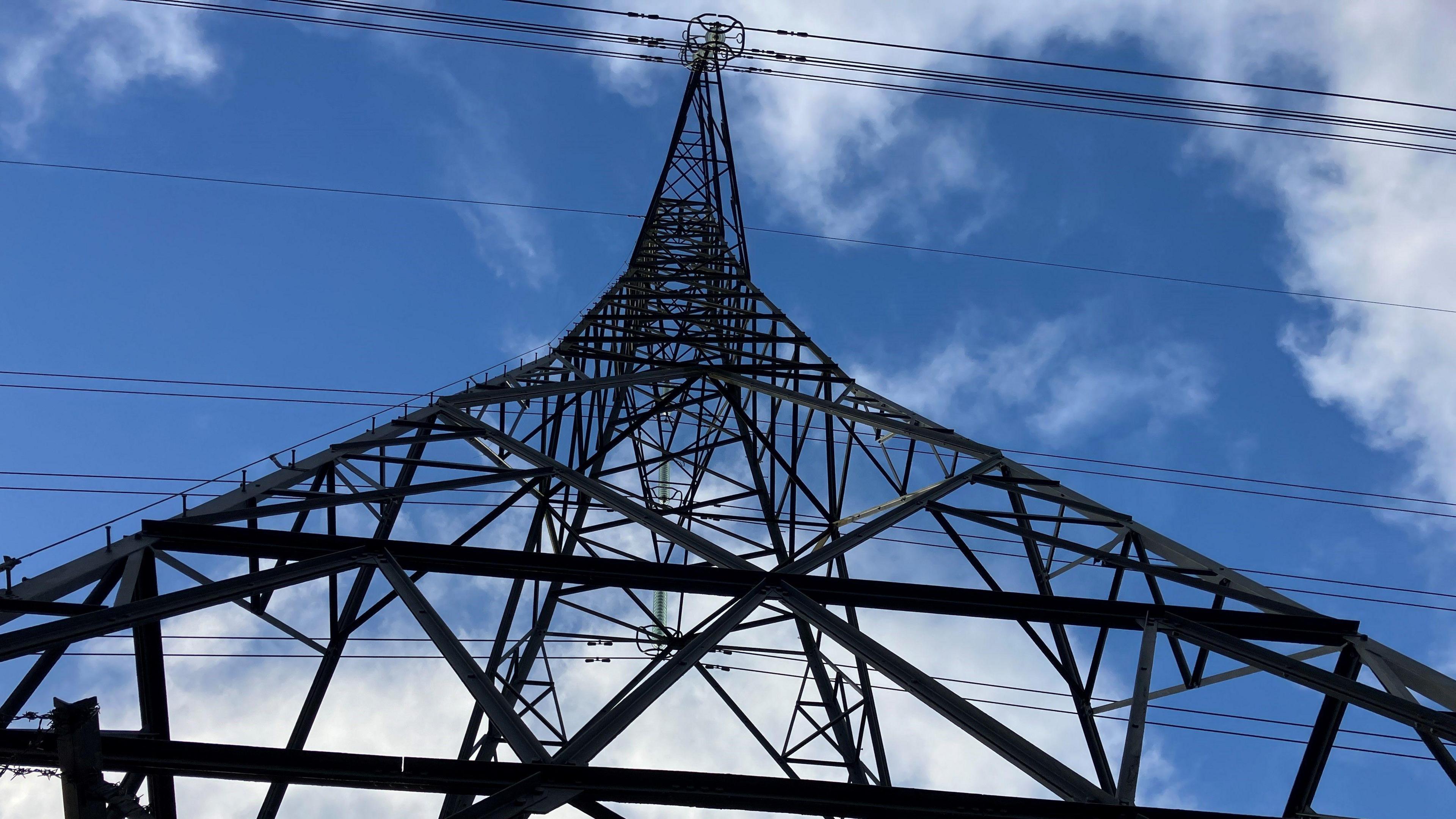 Upshot of the Wildmoor Heath pylon on a clear day