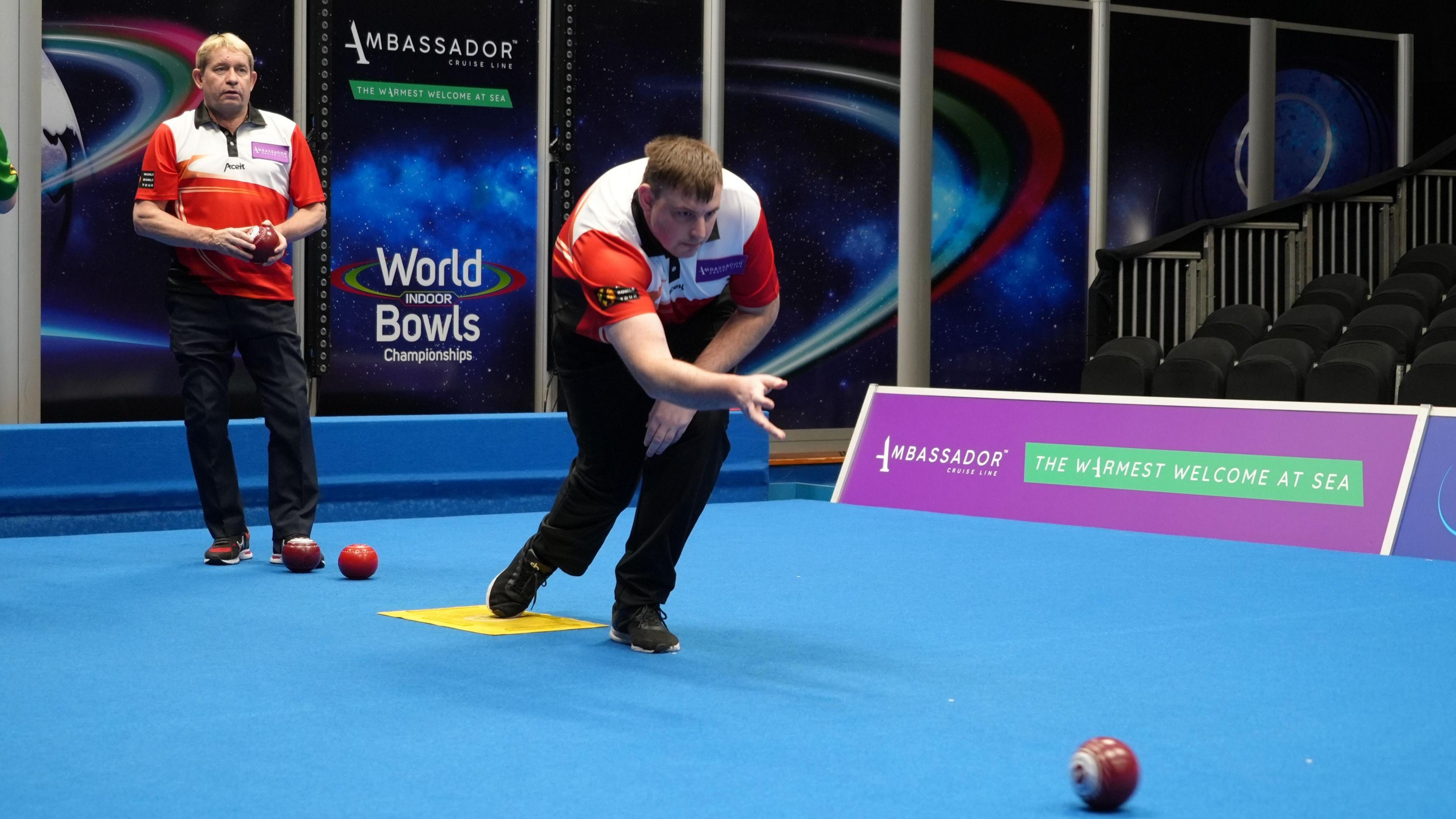 Picture of Norfolk's Wayne Willgress bowling in practice at Potters Resort at Hopton-on-Sea alongside 2010 world champion Greg Harlow 