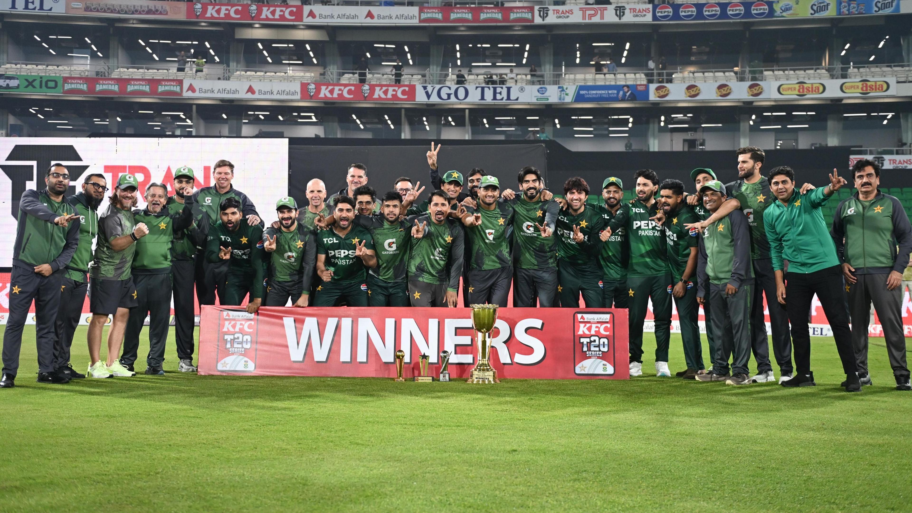 Pakistan with the T20 series trophy