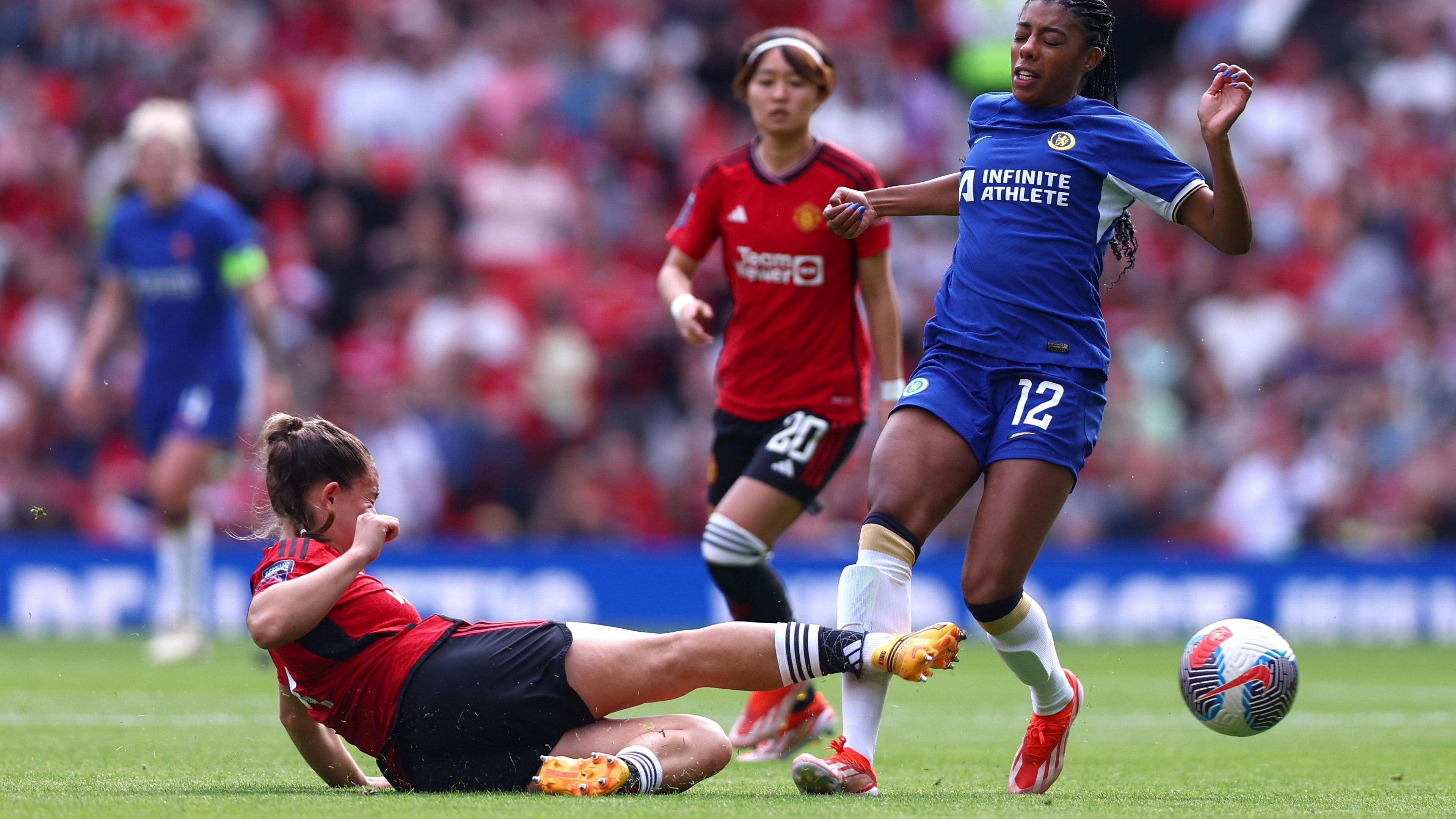 Maya Le Tissier of Manchester United tackles Ashley Lawrence of Chelsea last season