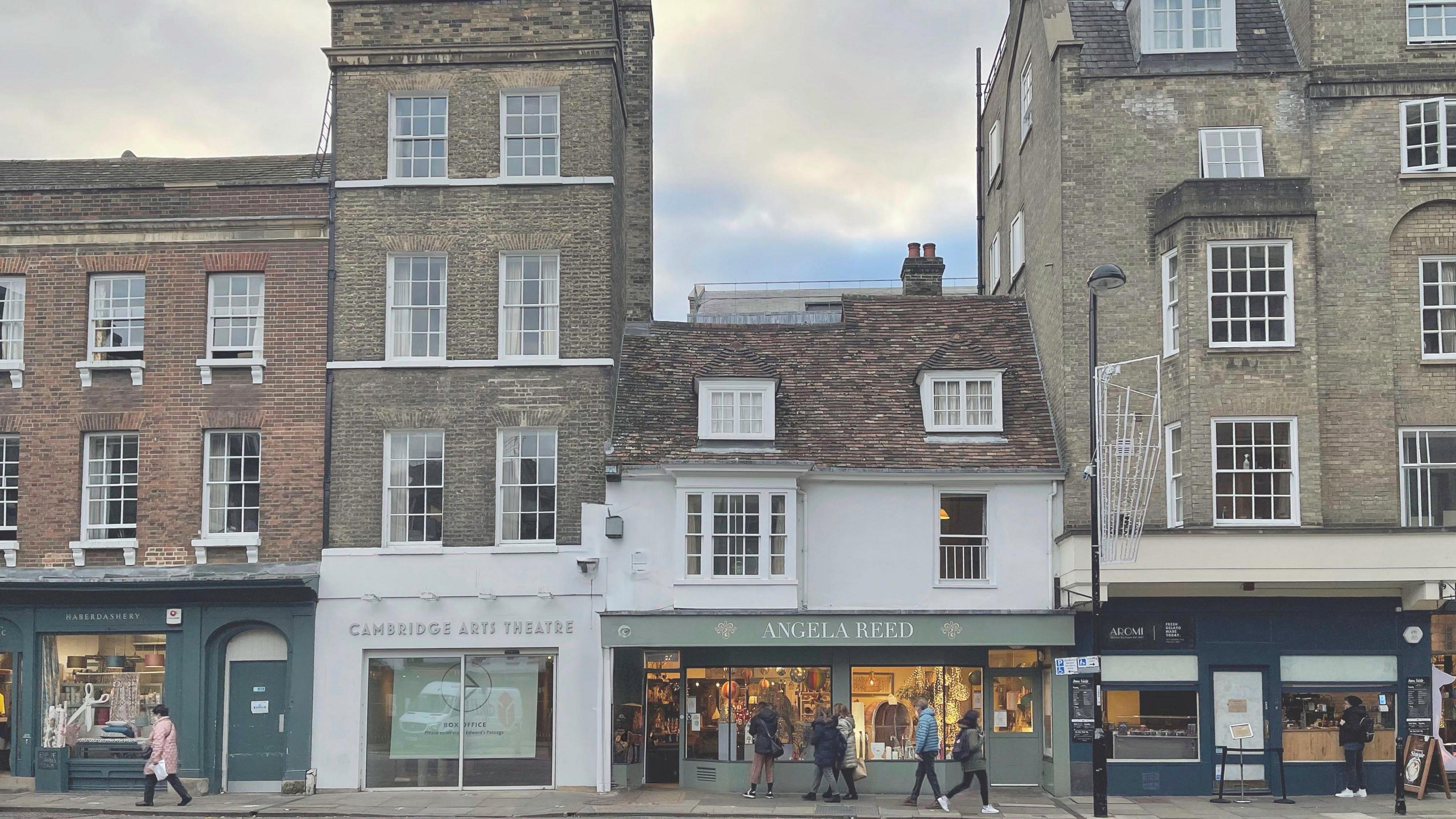 Cambridge Arts Theatre exterior 