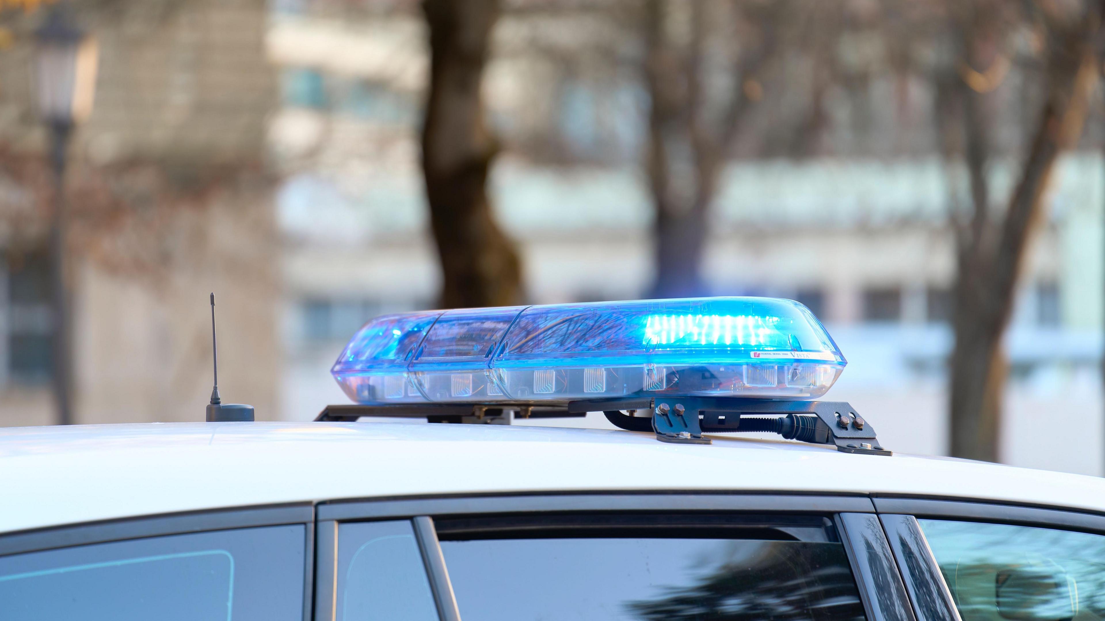 A picture of the lights on top of a police car