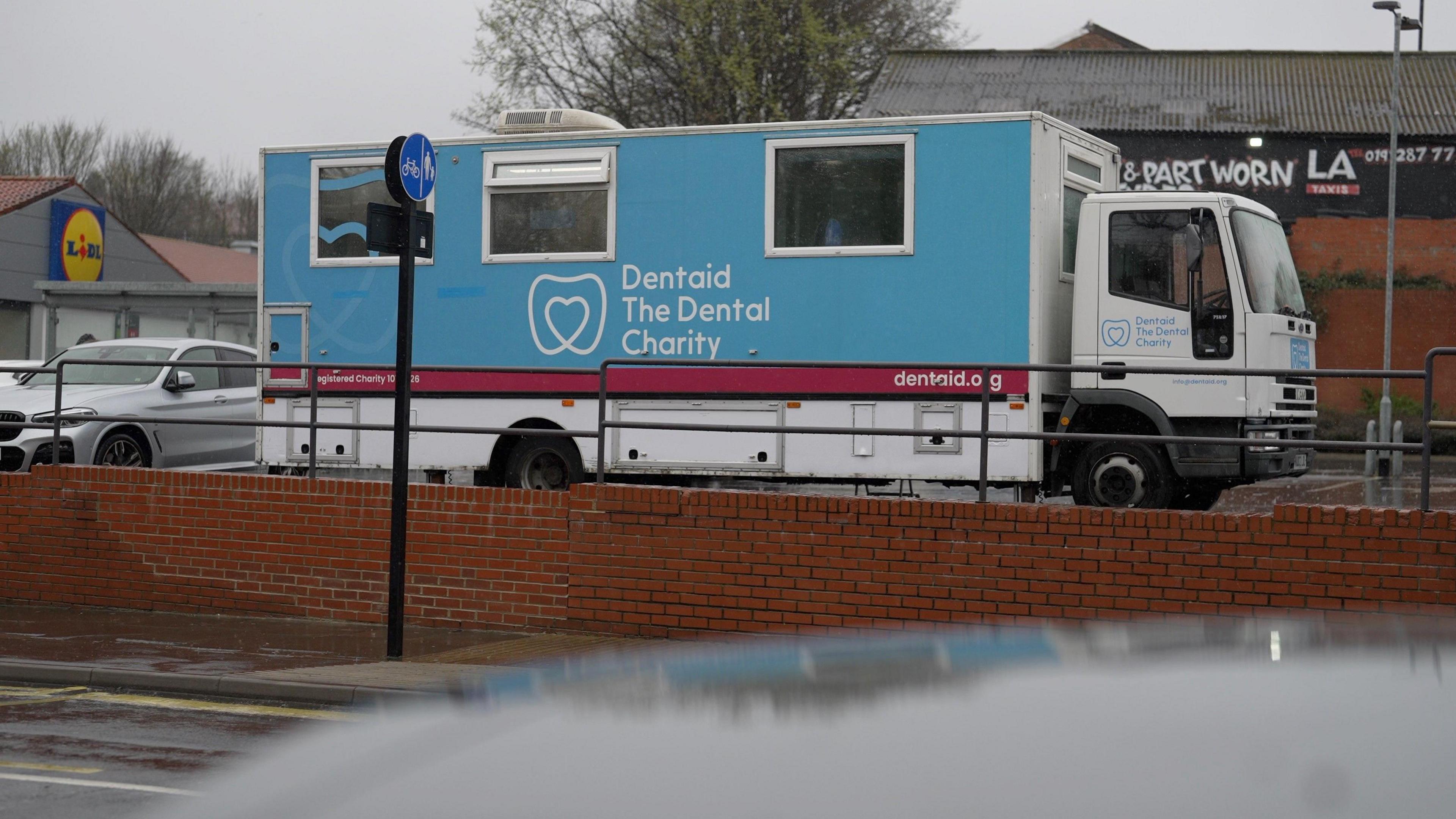 The dental bus