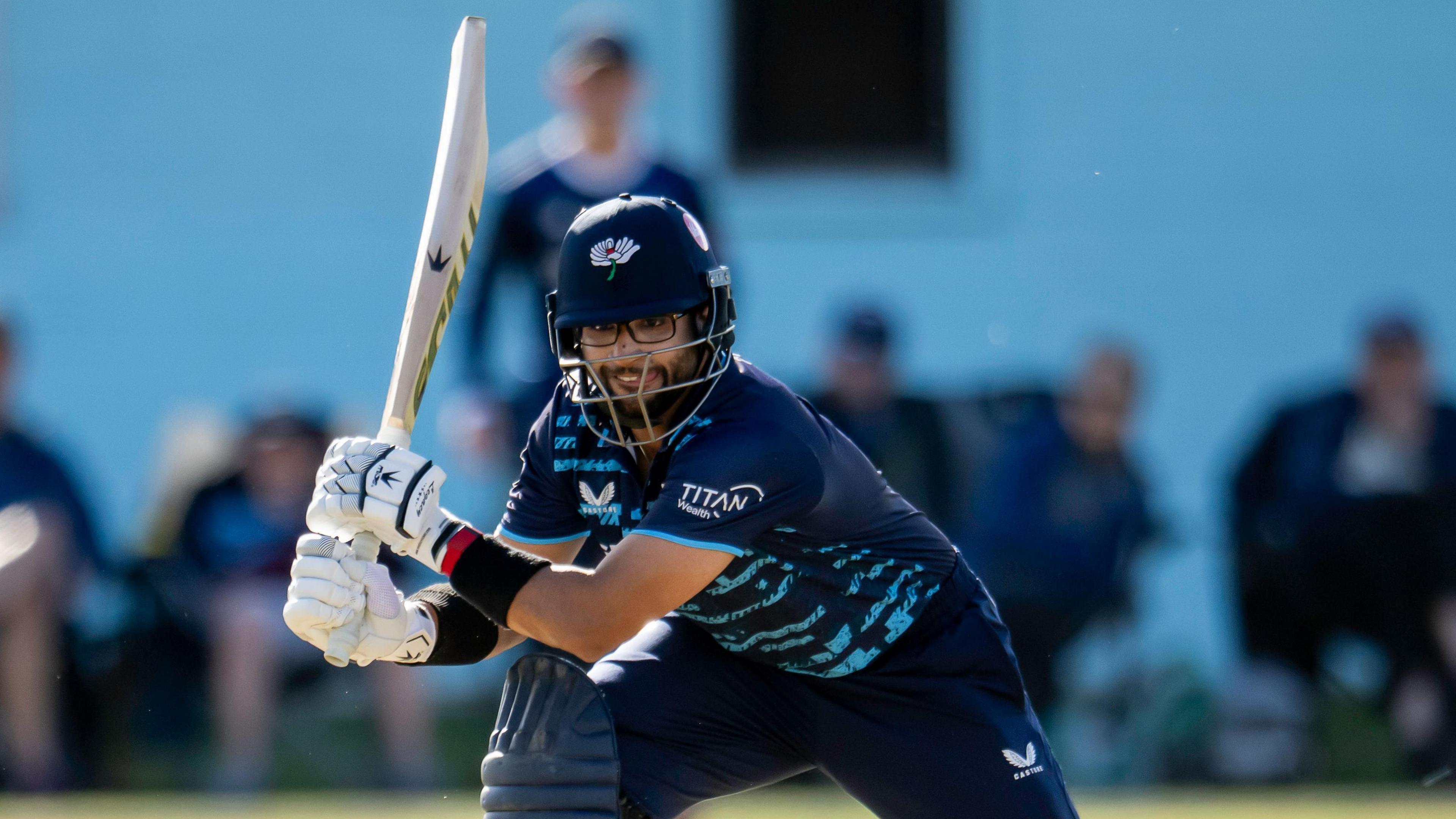 Imam Ul-Haq batting against Hampshire