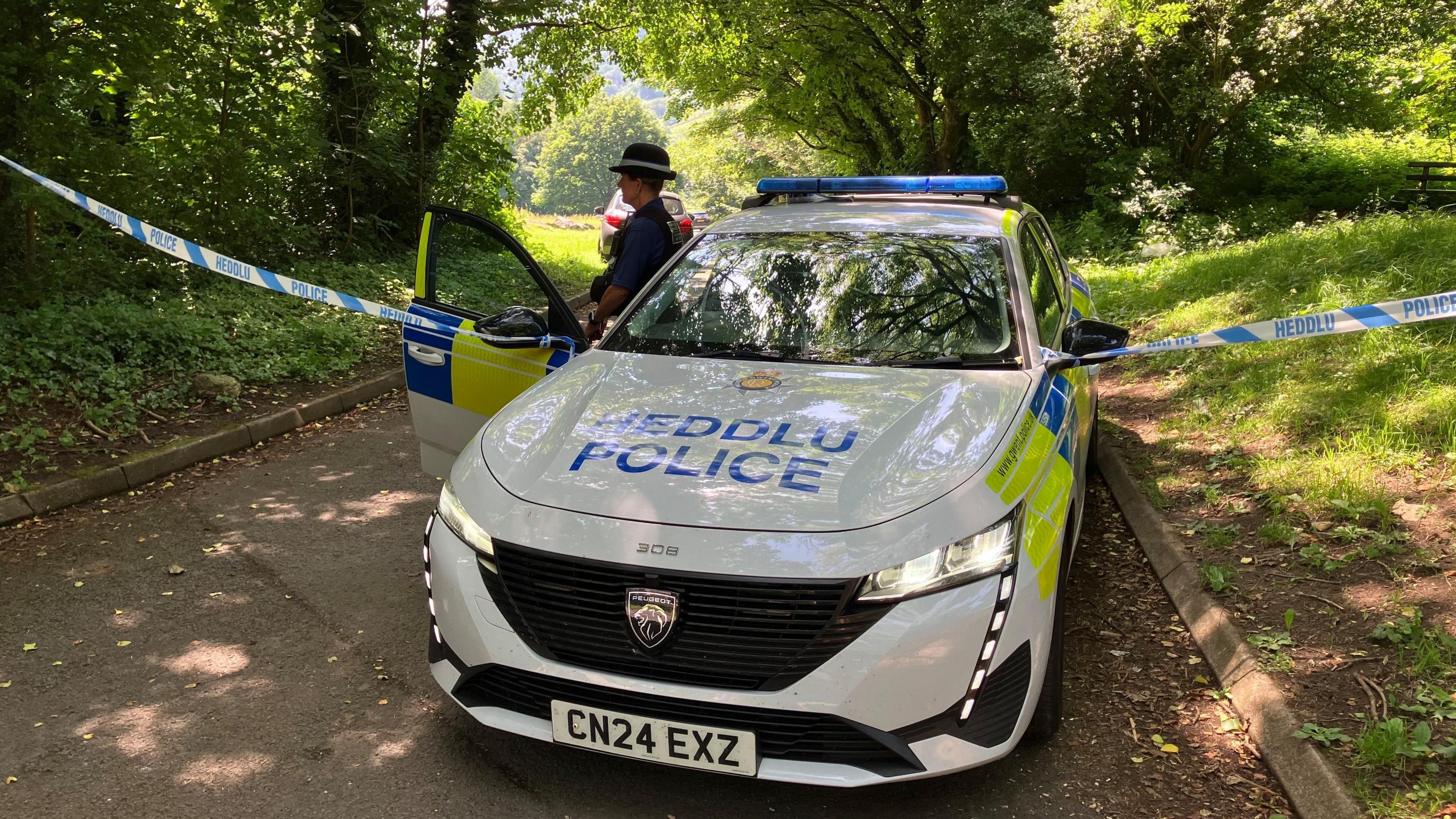 A Welsh police car and tape