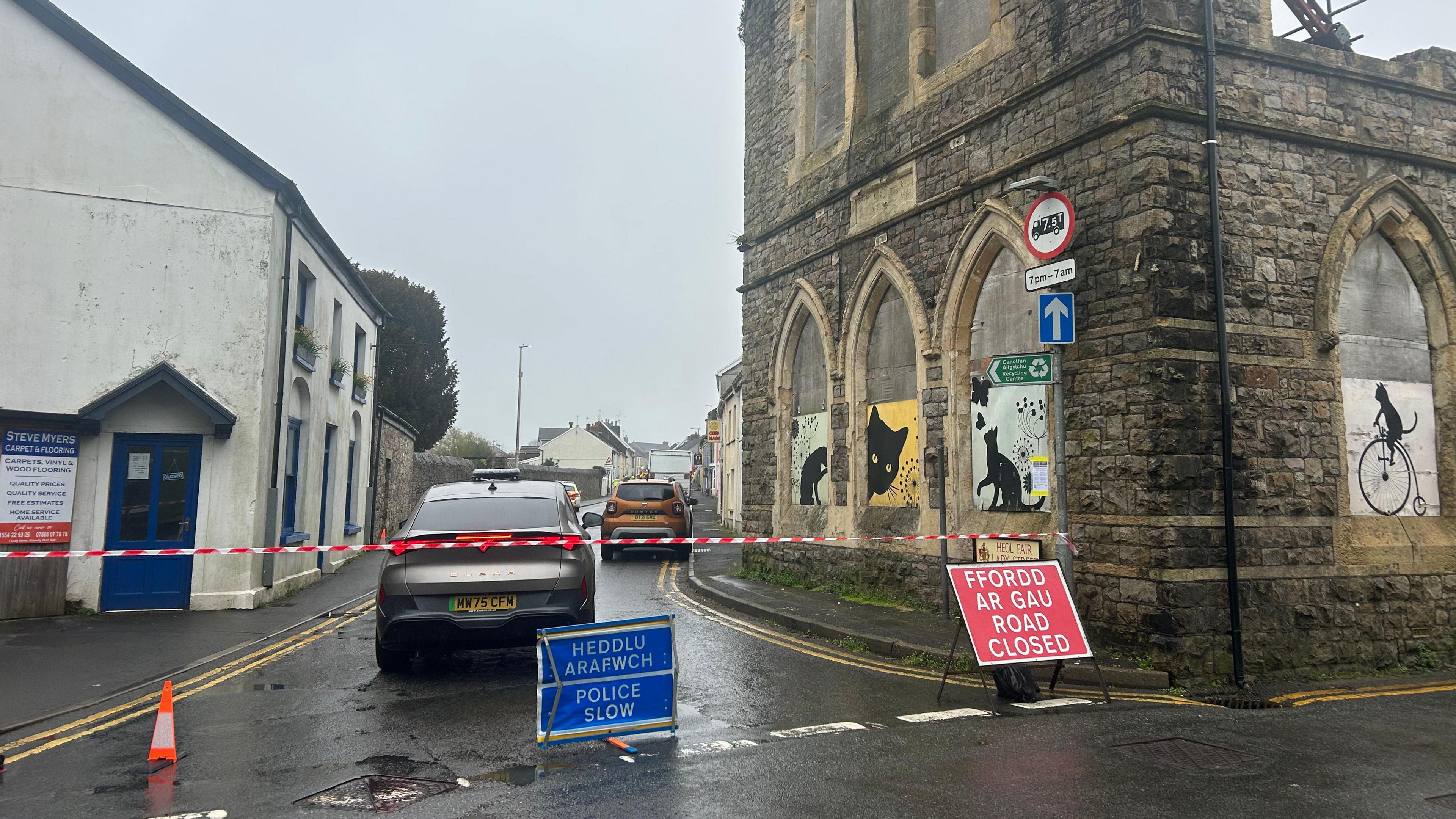 Heol Fair / Lady Street ar gau