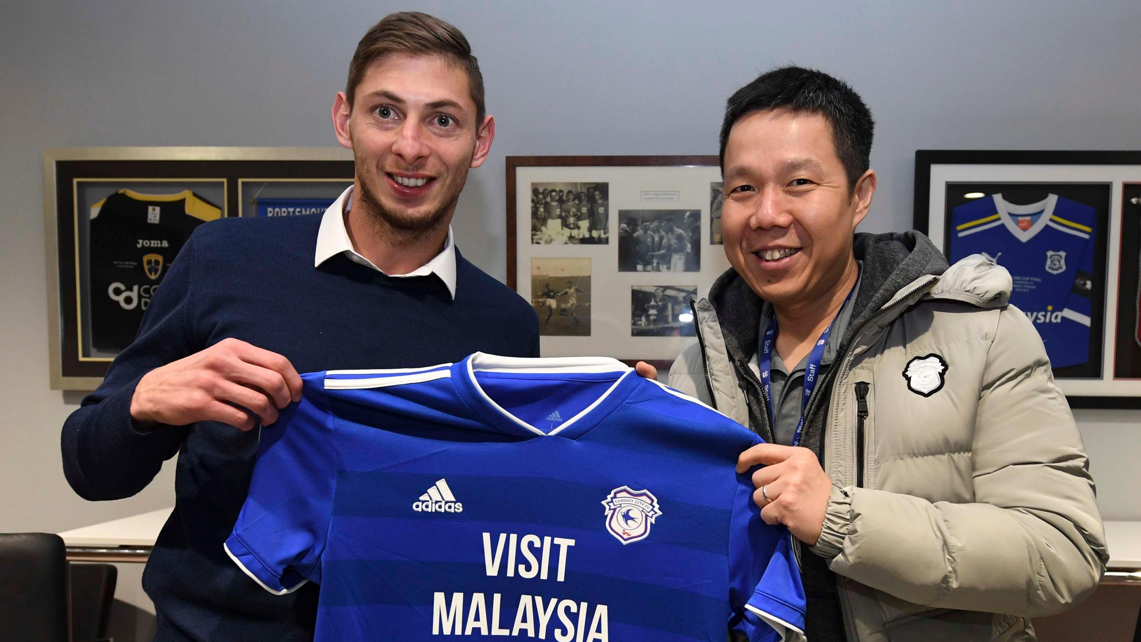 Emiliano Sala a Ken Choo
