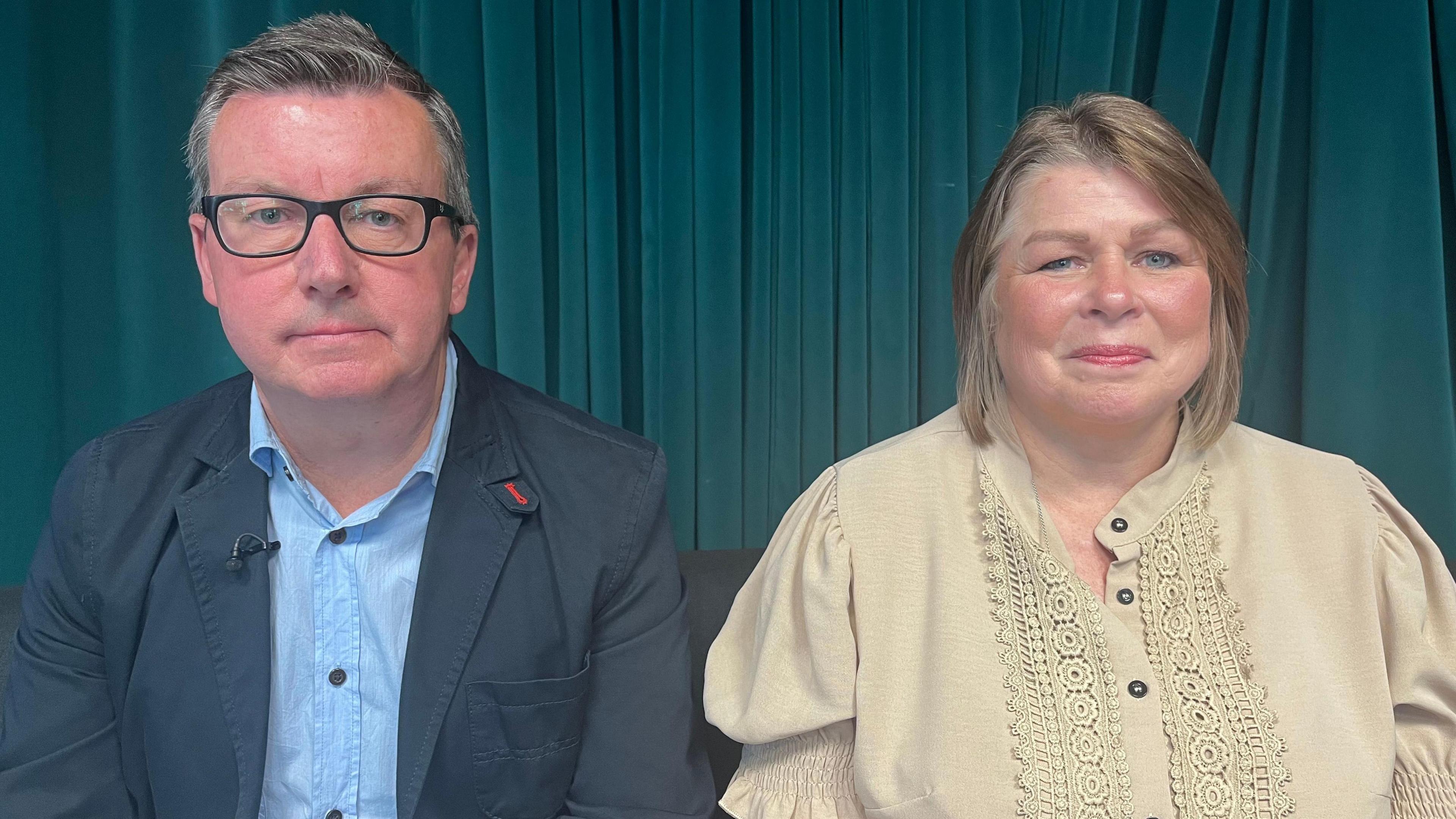 Darren Wheatley a Teresa Hall