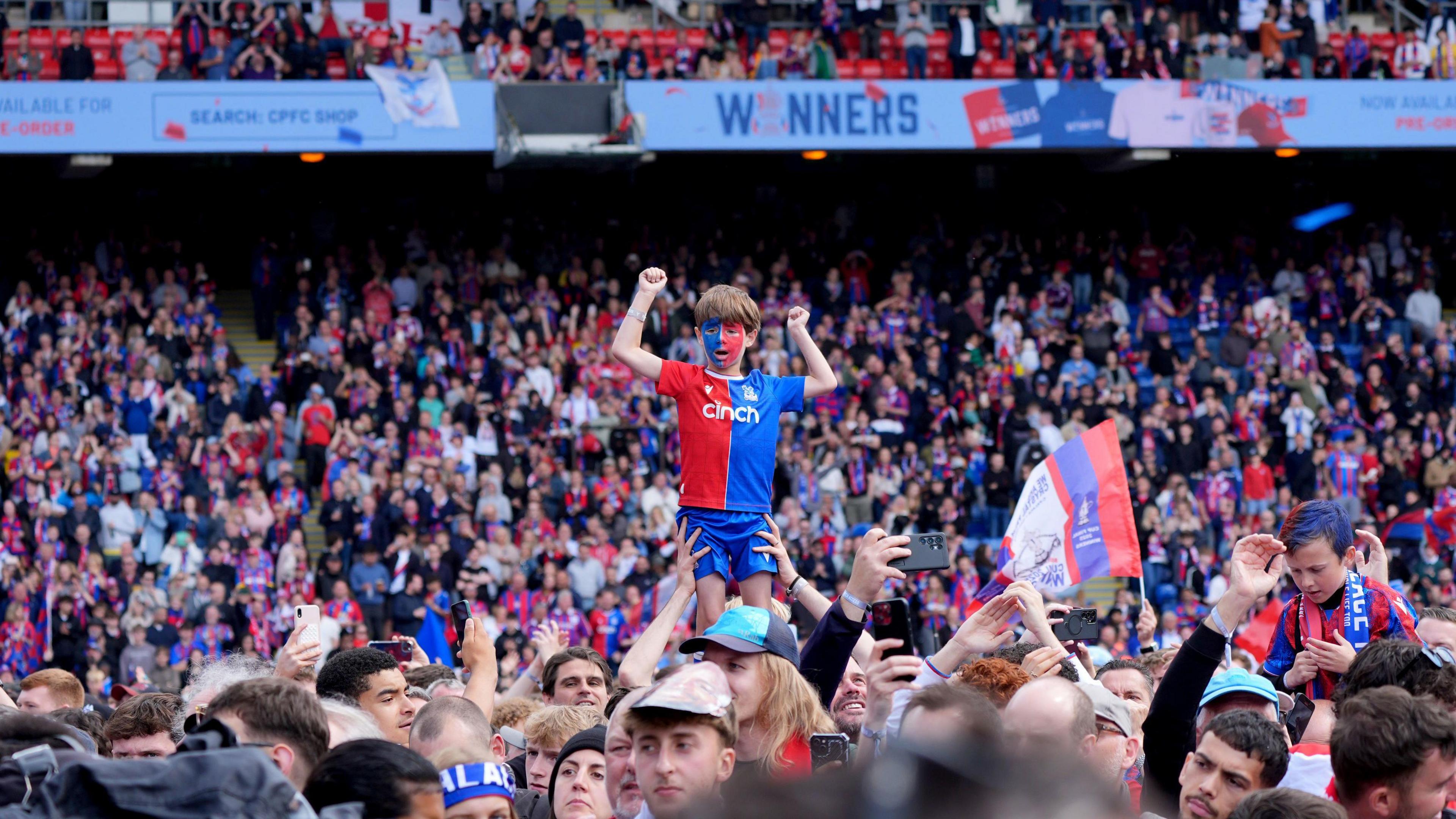 Crowds of fans inside Selhurst Park