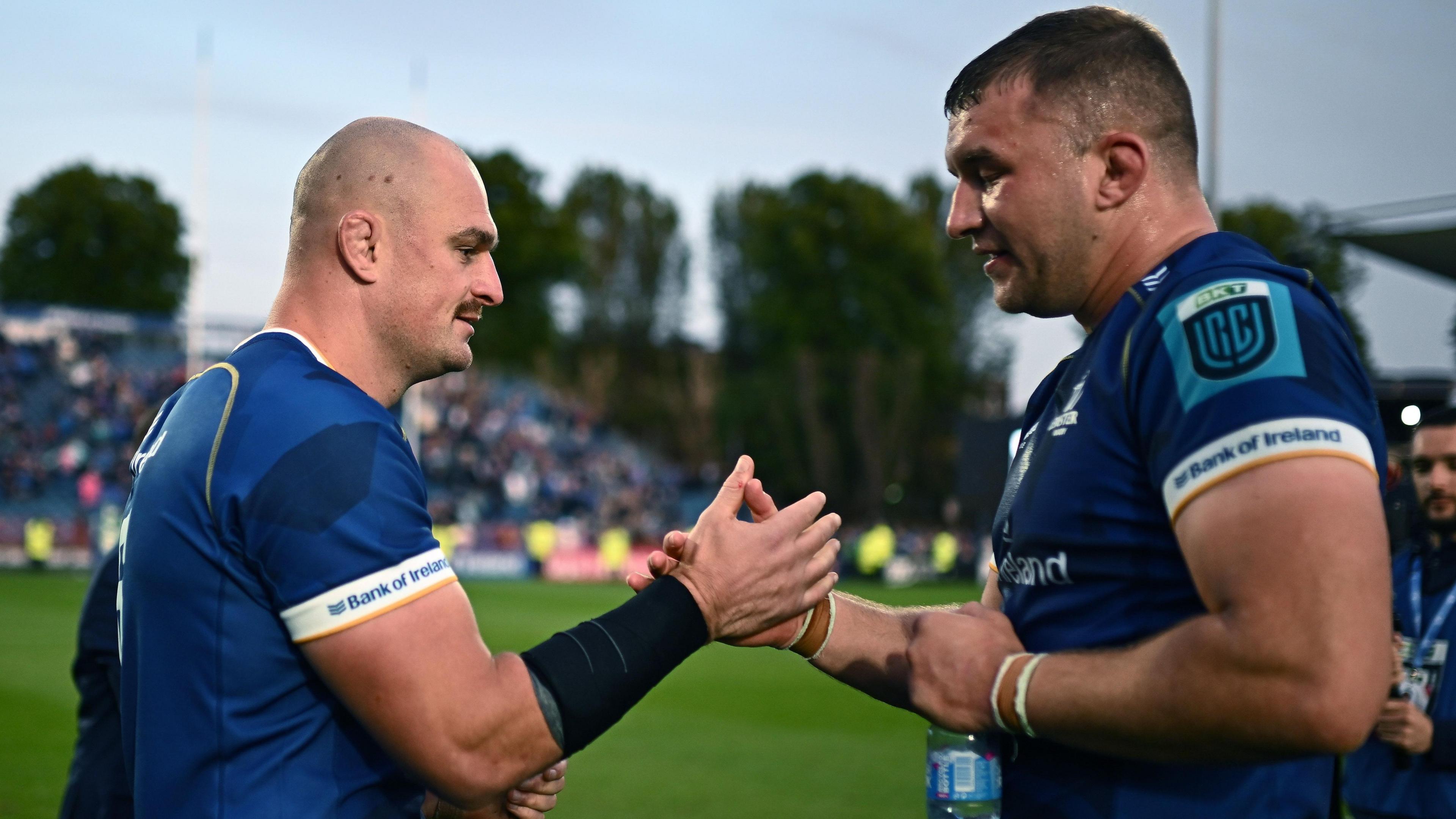 Rhys Ruddock (left) and Ross Molony (right) shake hands after their final Leinster game