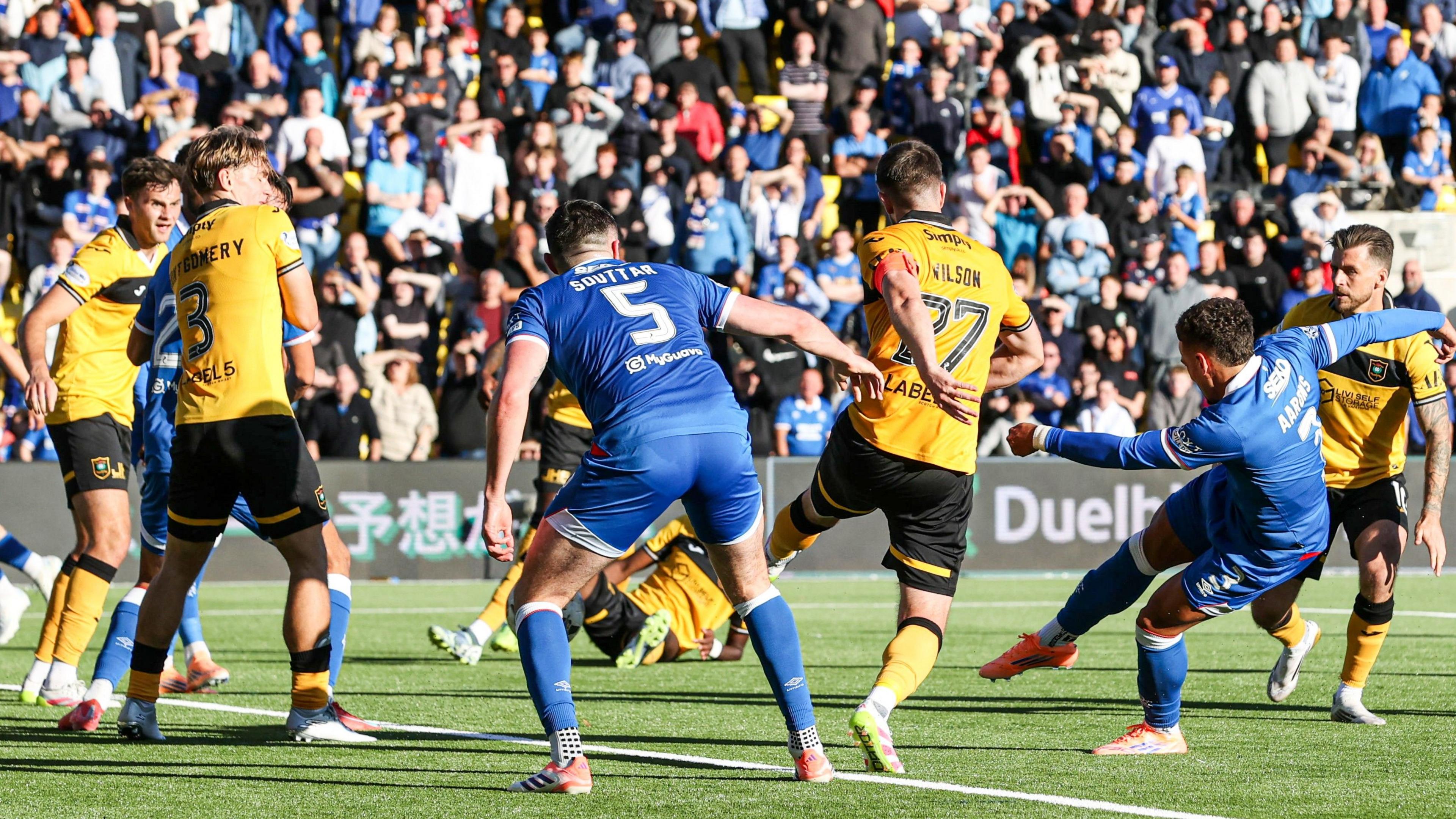 Max Aarons scores a late winner for Rangers