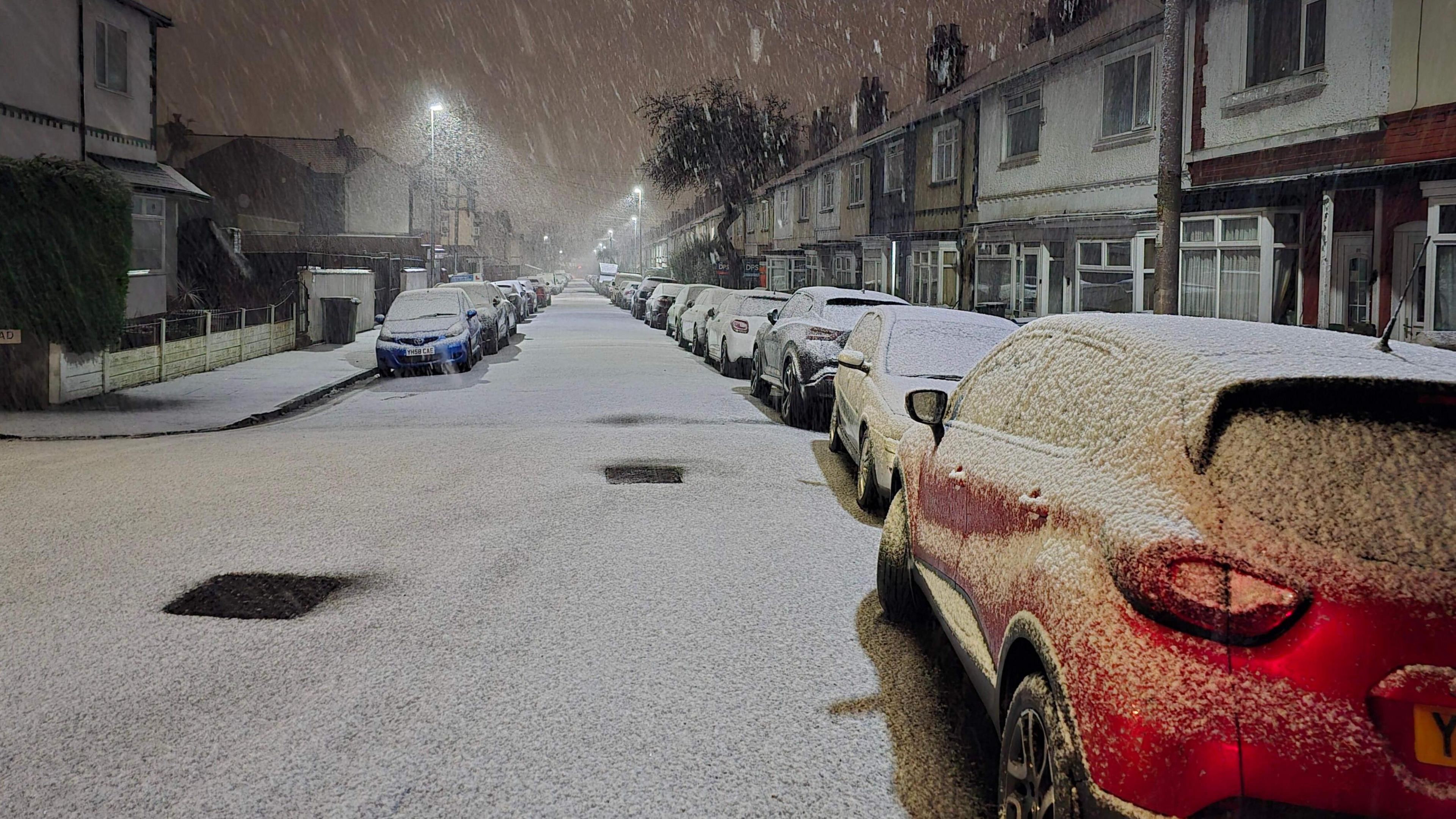 Snowy cars in Sandwell