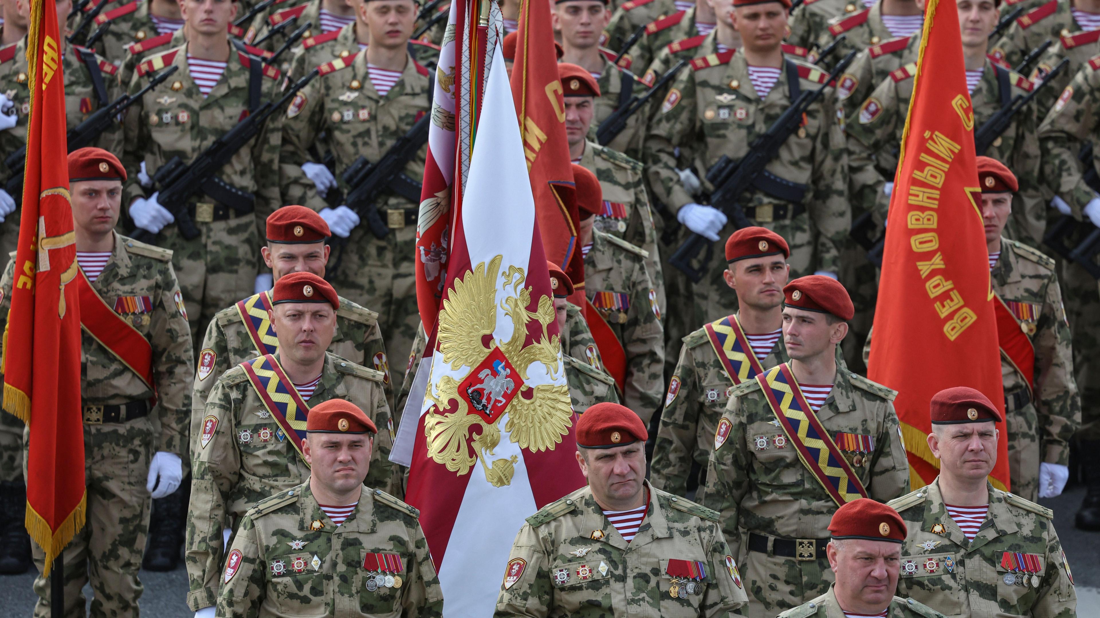 Troops march towards the Red Square to attend the rehearsal of Victory Day military parade marking the 80th anniversary of the victory over Nazi Germany in World War II, at Red Square in Moscow, Russia on May 3, 2025