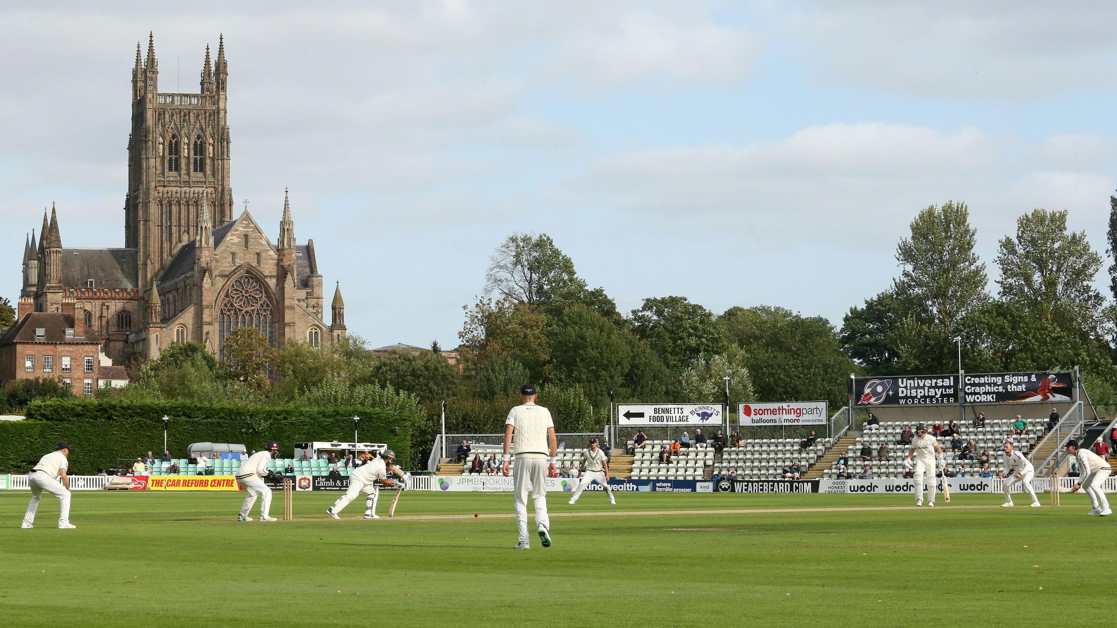 Brett D'Oliveira batting against Warwickshire at Worcester