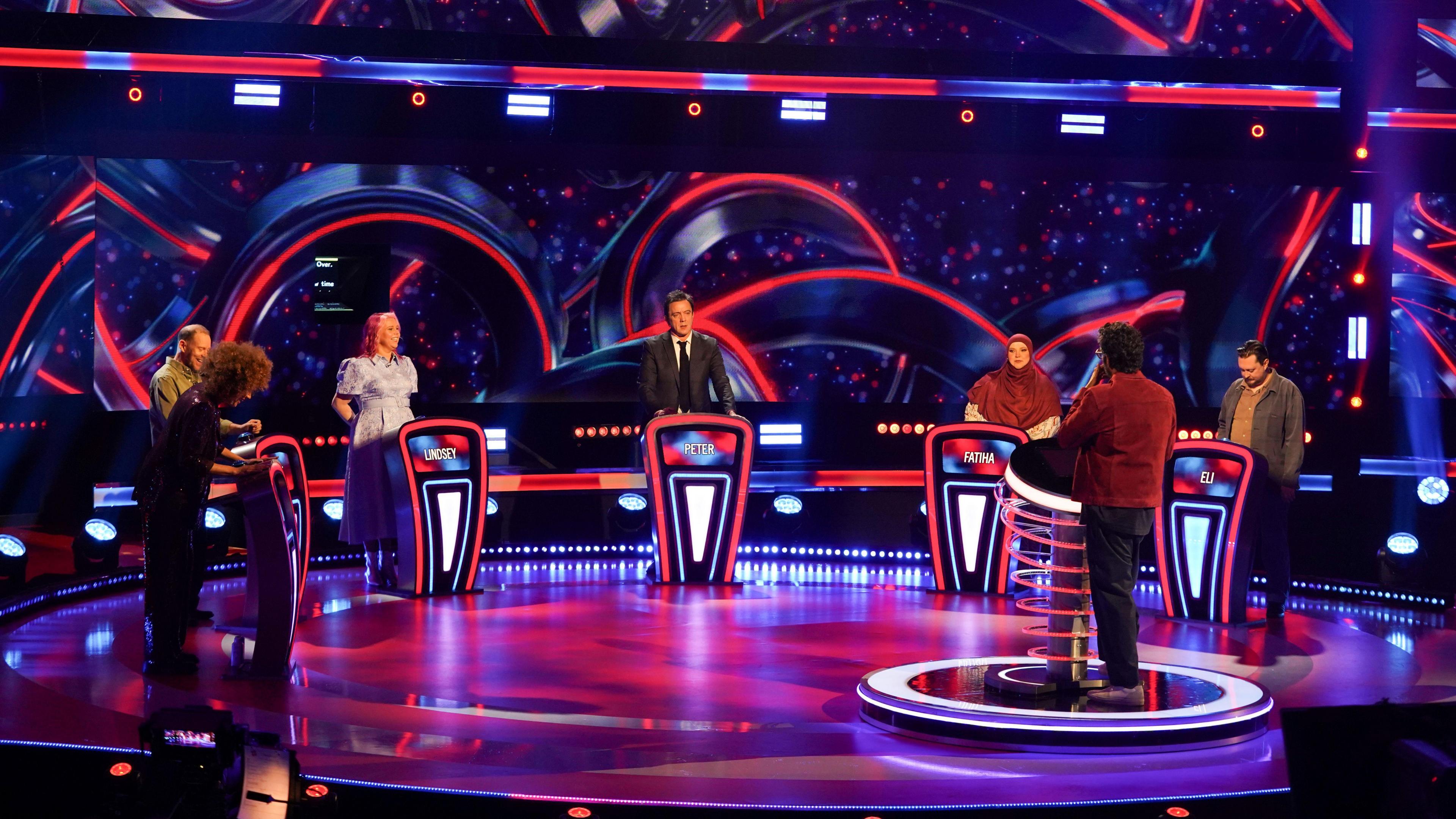 Romesh Ranganathan hosted a special Weakest Link.