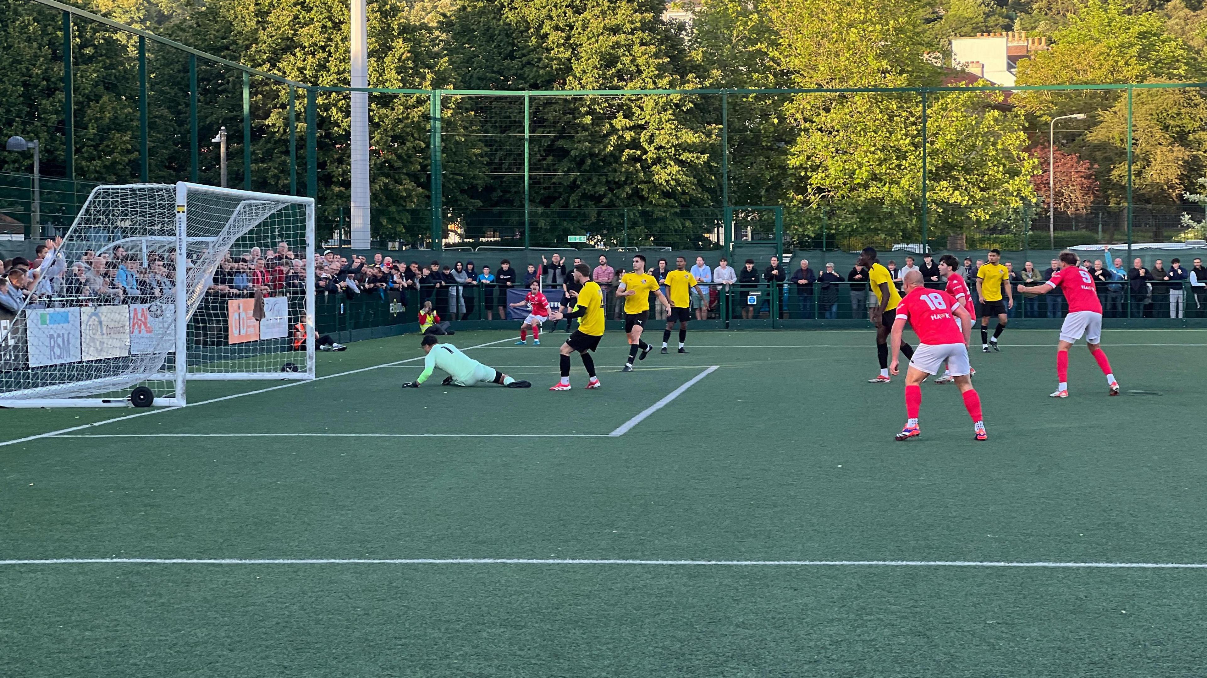 Joe Kilshaw's goal puts Jersey Bulls ahead early on