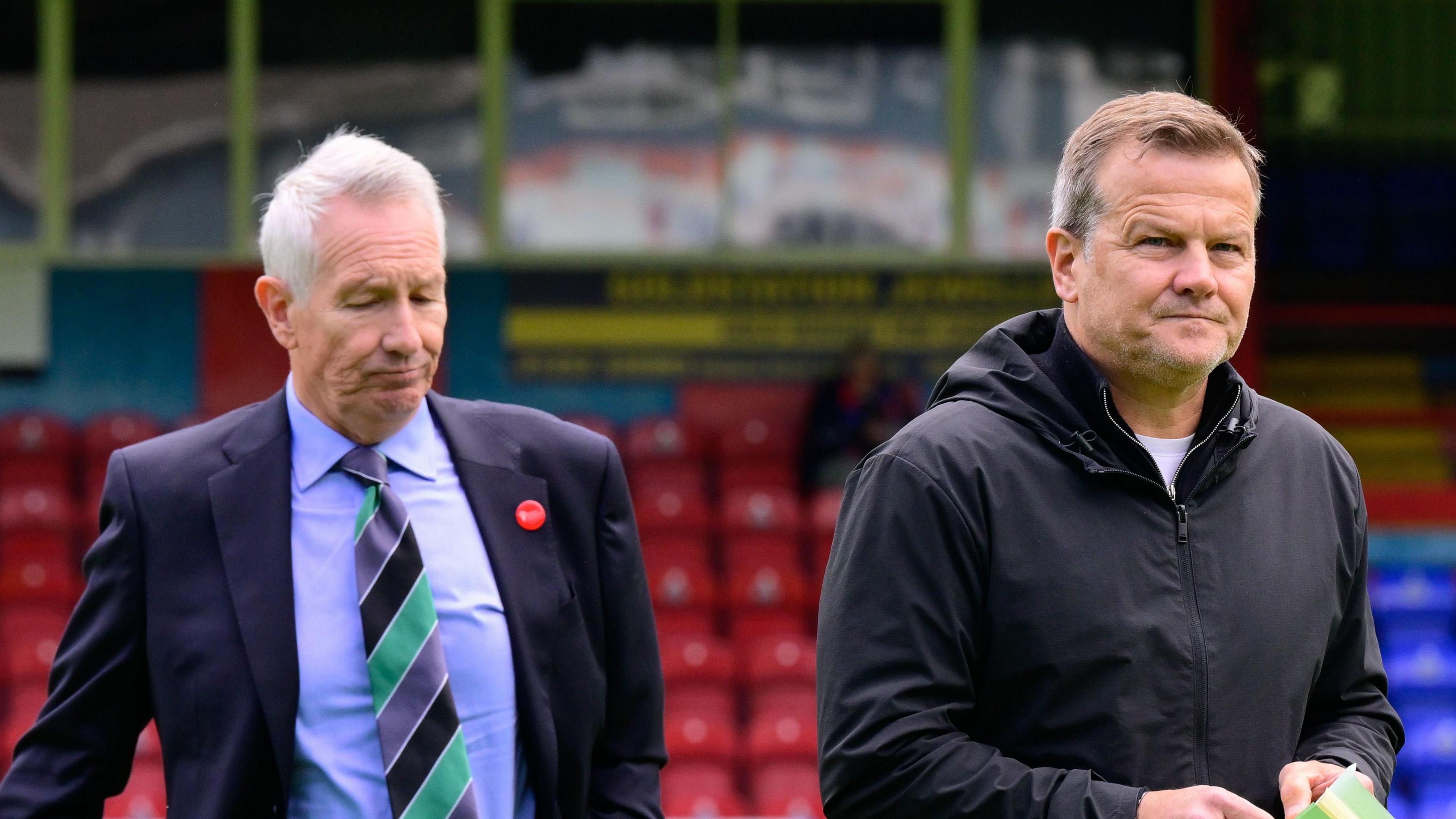 Stuart Robins (left) and Mark Robins at Huish Park
