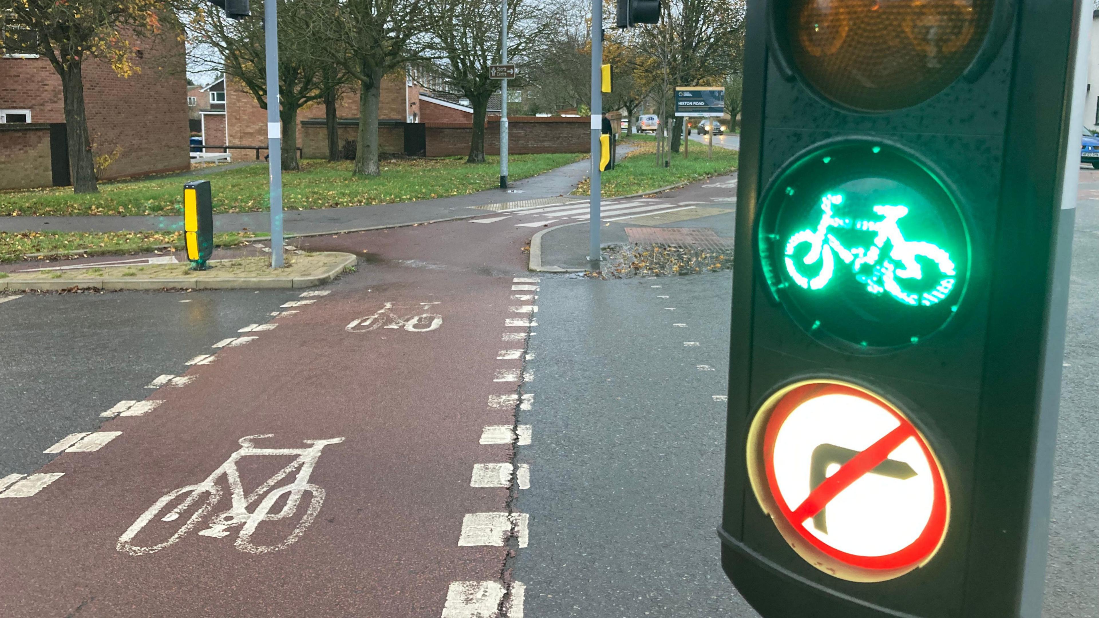 cycling green light on Histon Road's cyclops junction