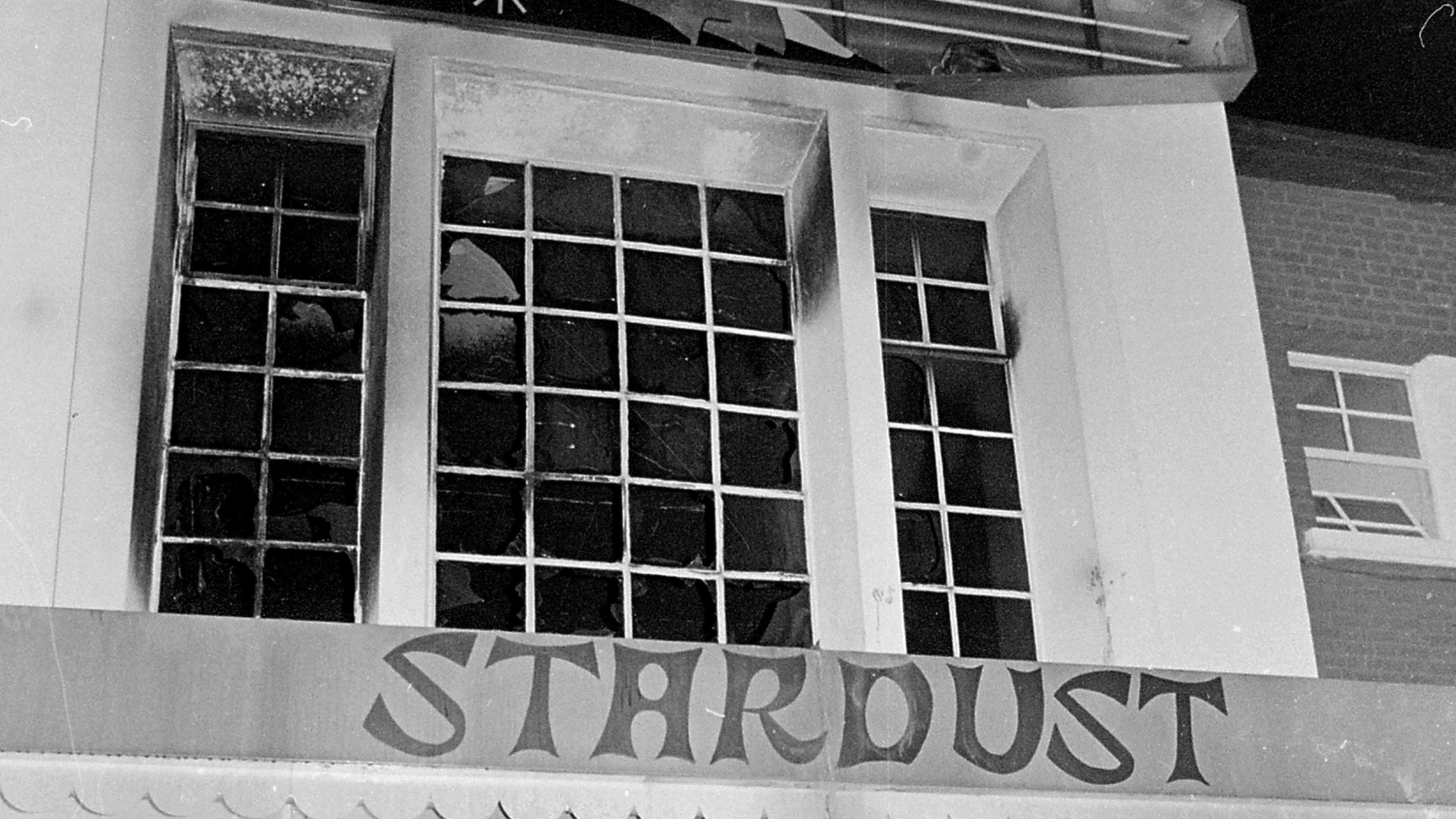 Stardust sign