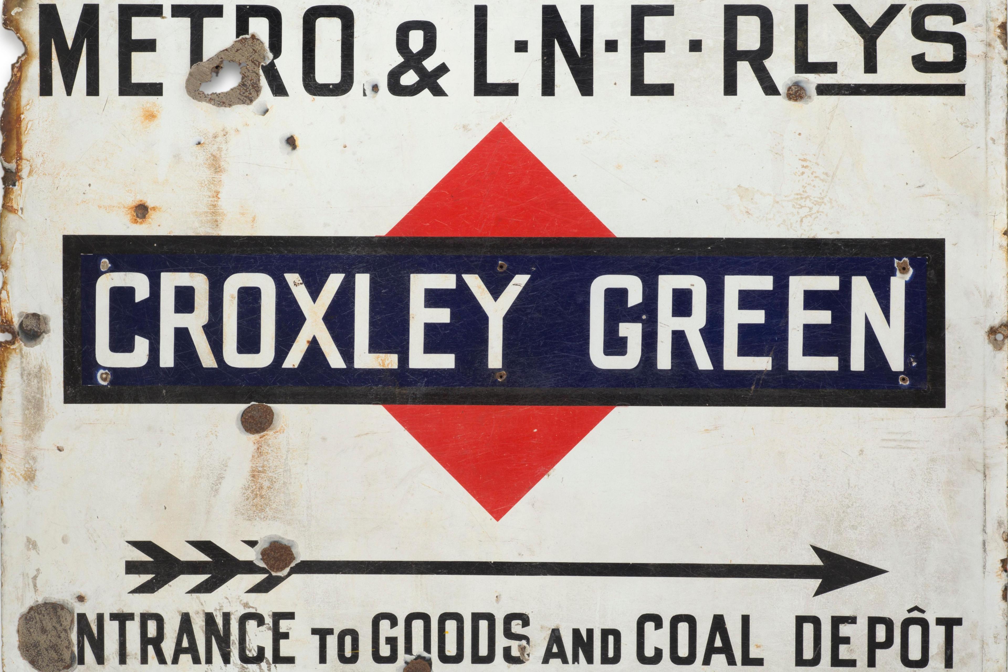 Croxley Green station sign 1922-1923