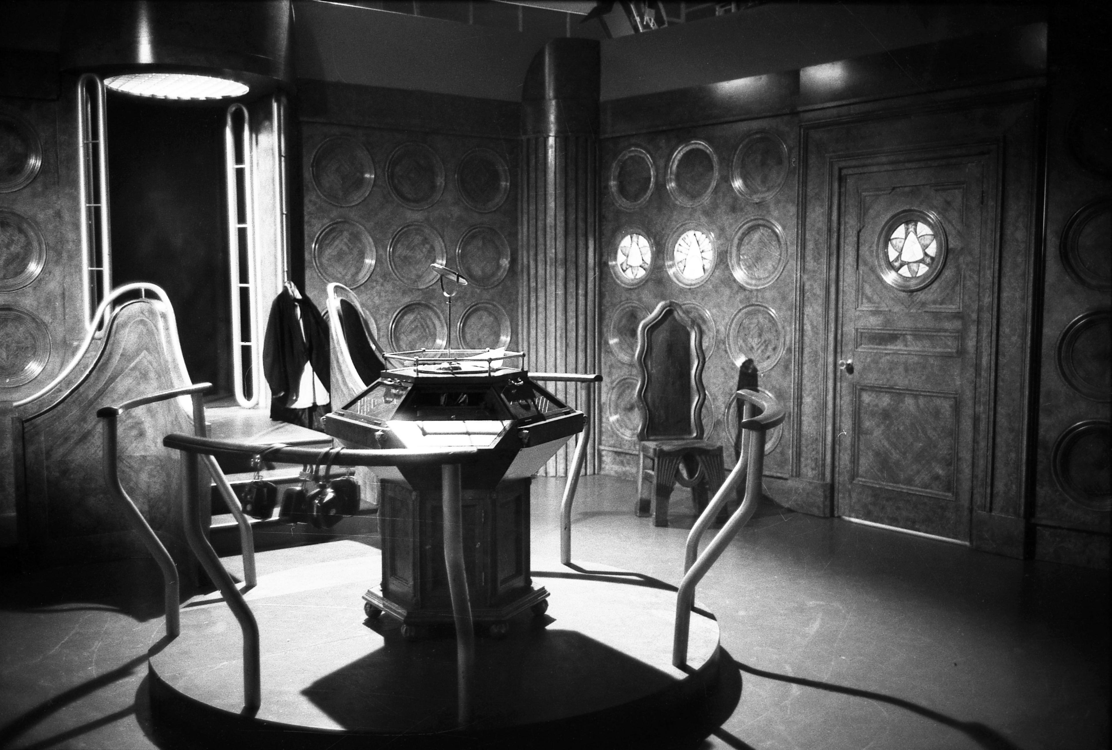 The wood panelled secondary console room of the Tardis, as seen in the Doctor Who adventure 'The Masque of Mandragora' 