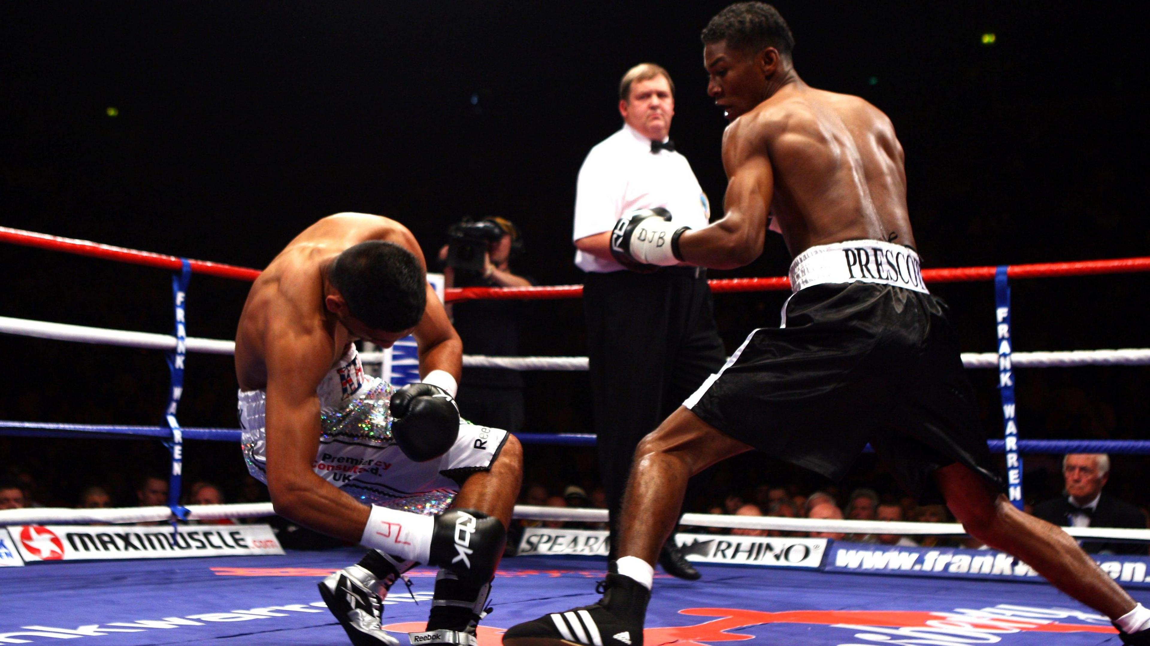 Breidis Prescott knocks out Amir Khan