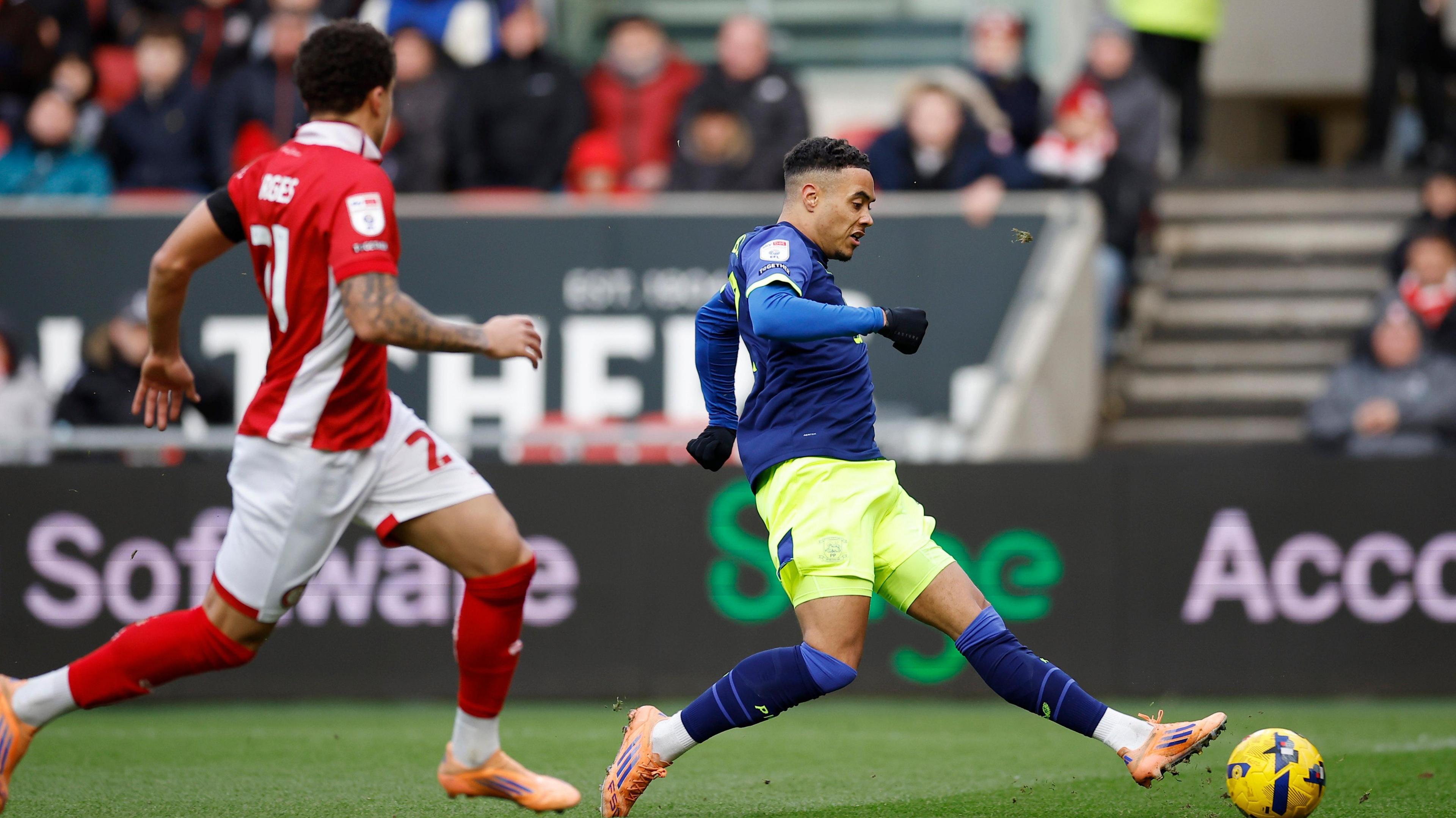 Preston North End's Lewis Dobbin scoring with his left foot against Bristol City.